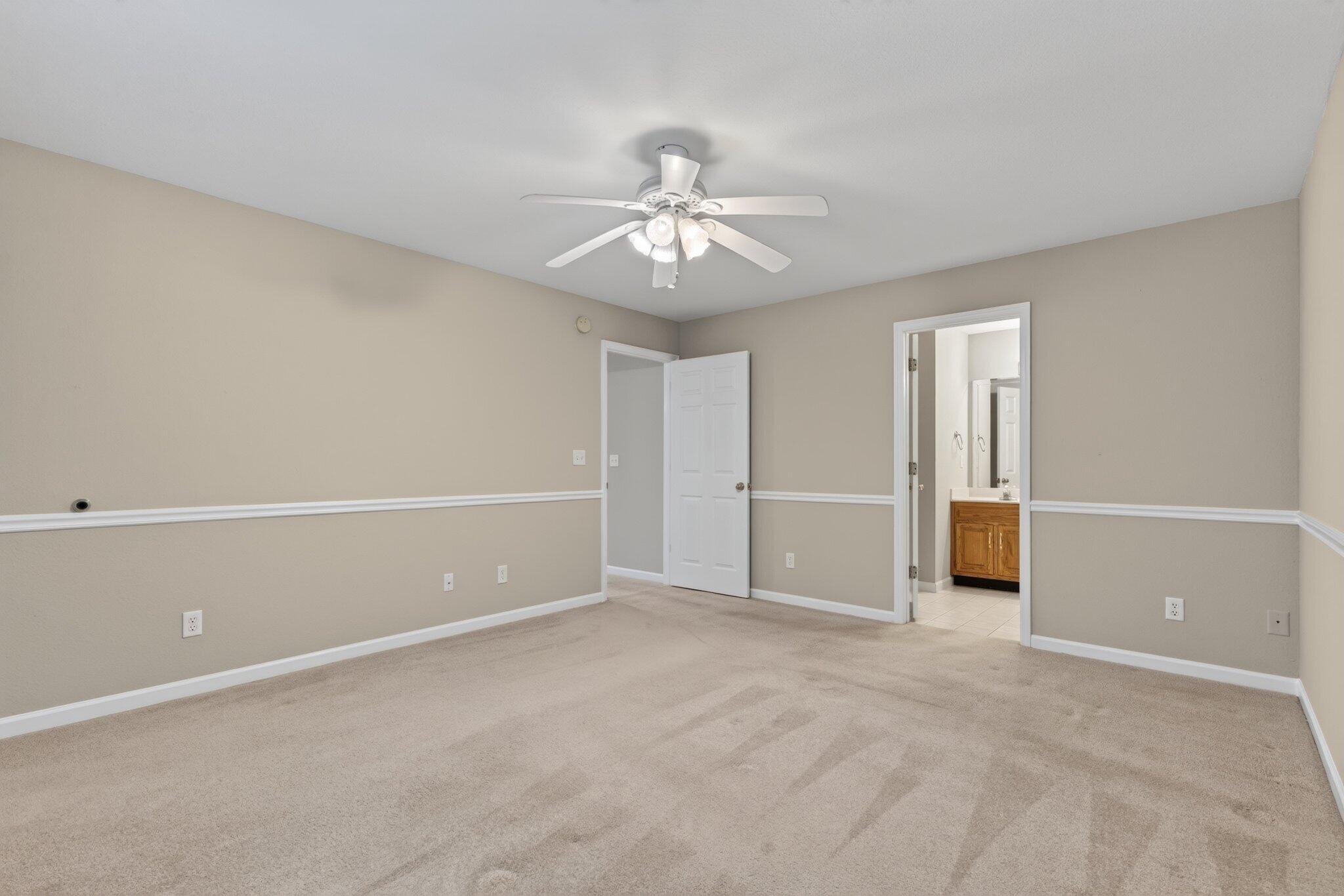 653 Flagstone Drive Property Photo 19