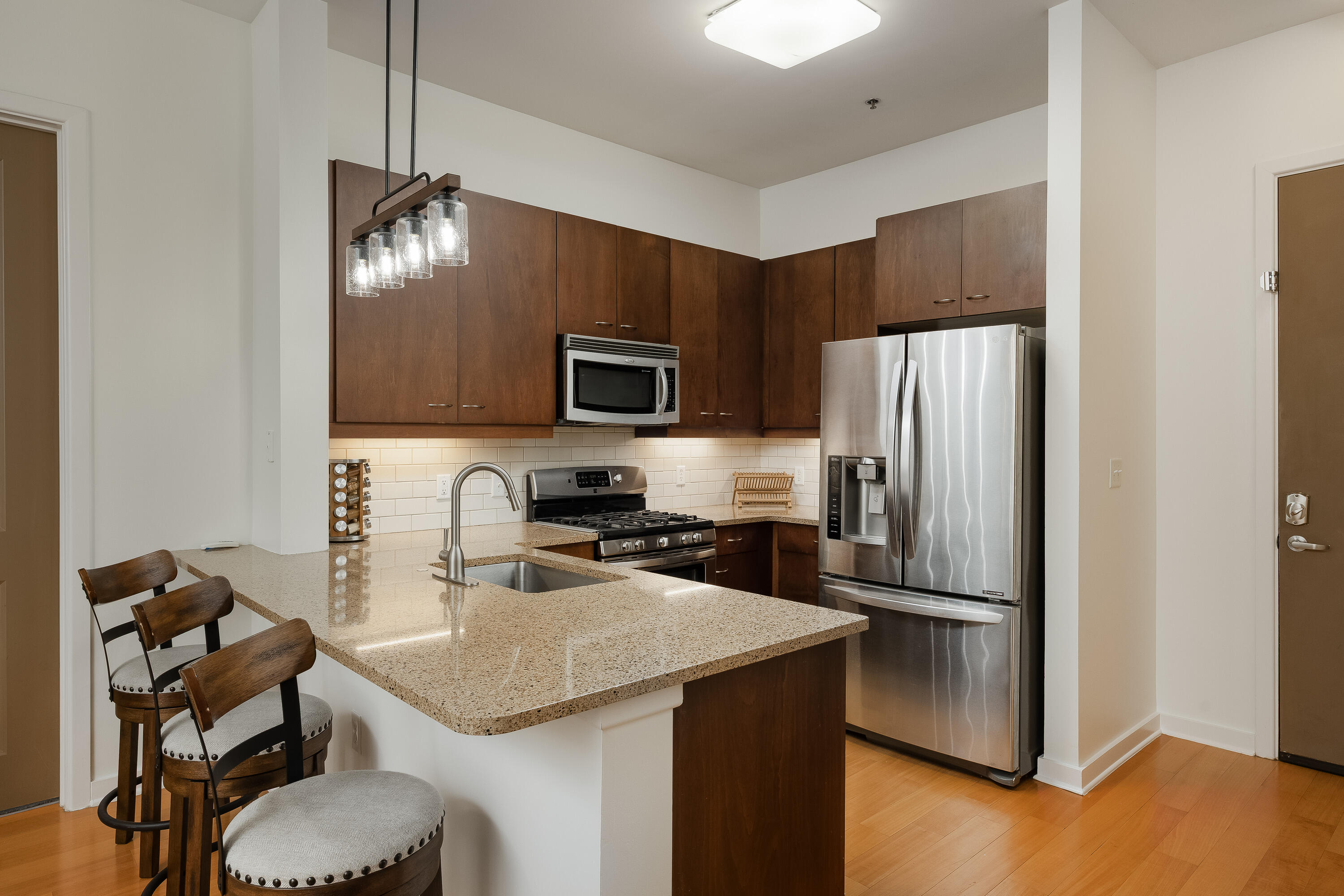 200 Manufacturers Road Property Photo 7