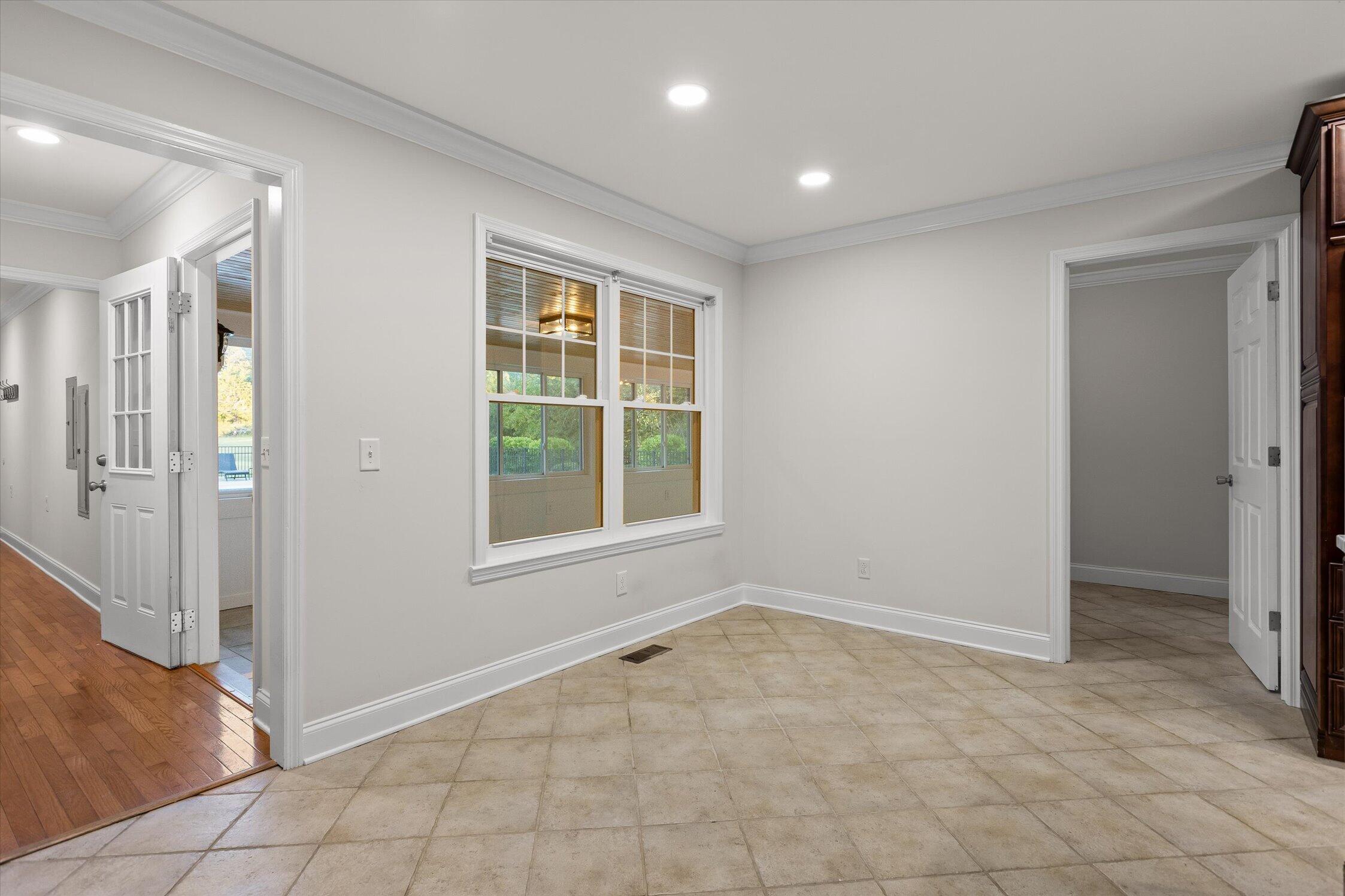 8123 Mahan Gap Road Property Photo 9