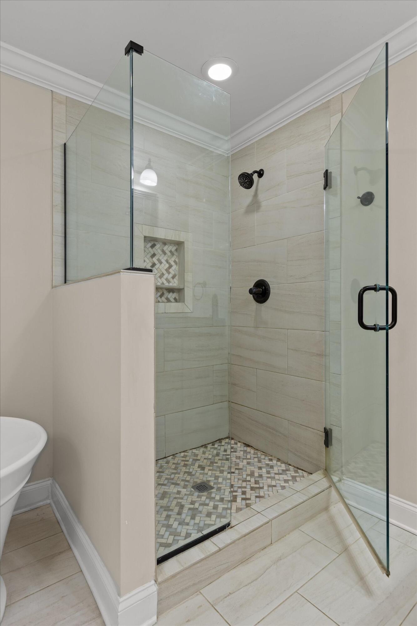 8123 Mahan Gap Road Property Photo 13