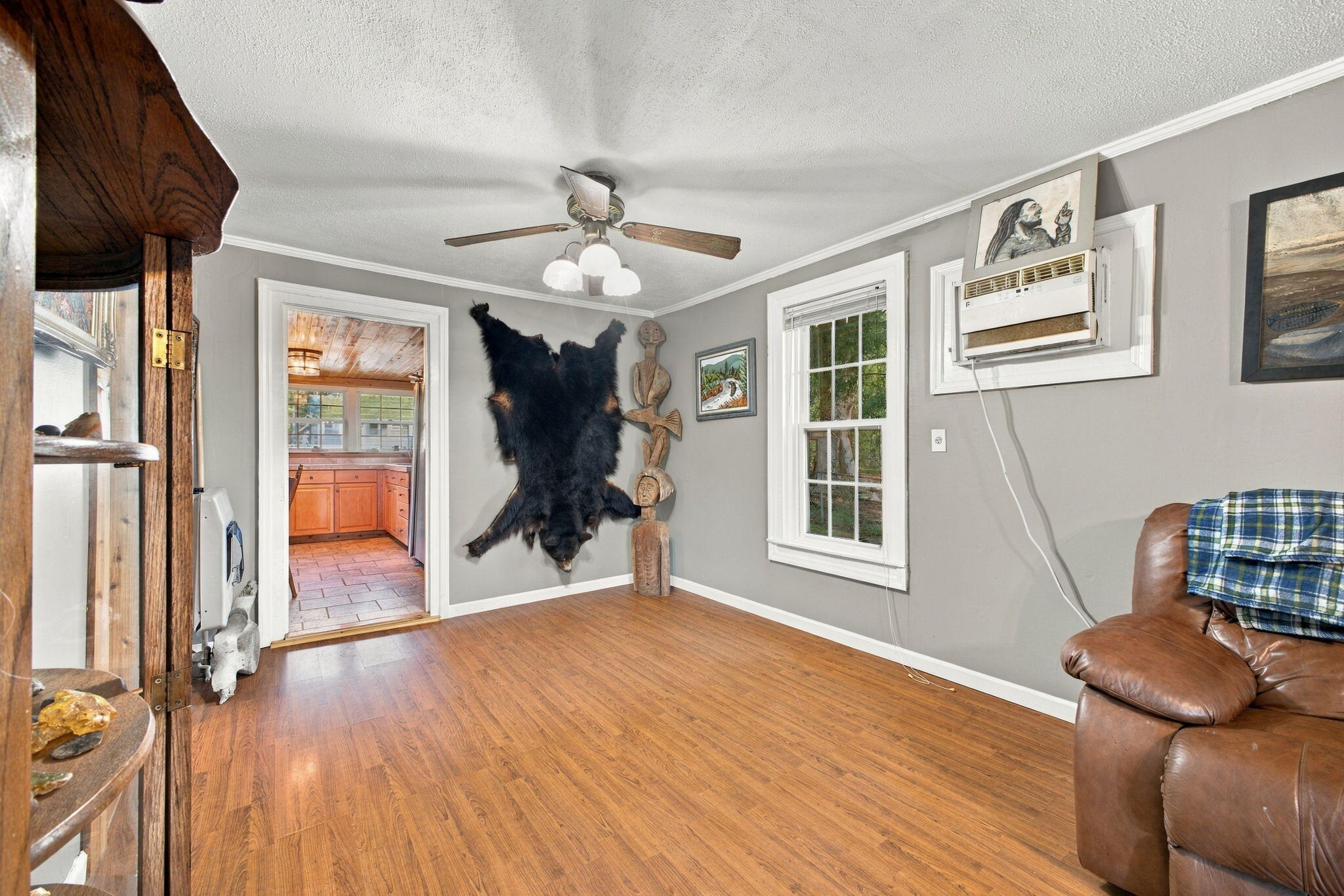 910 S Chattanooga Street Property Photo 8