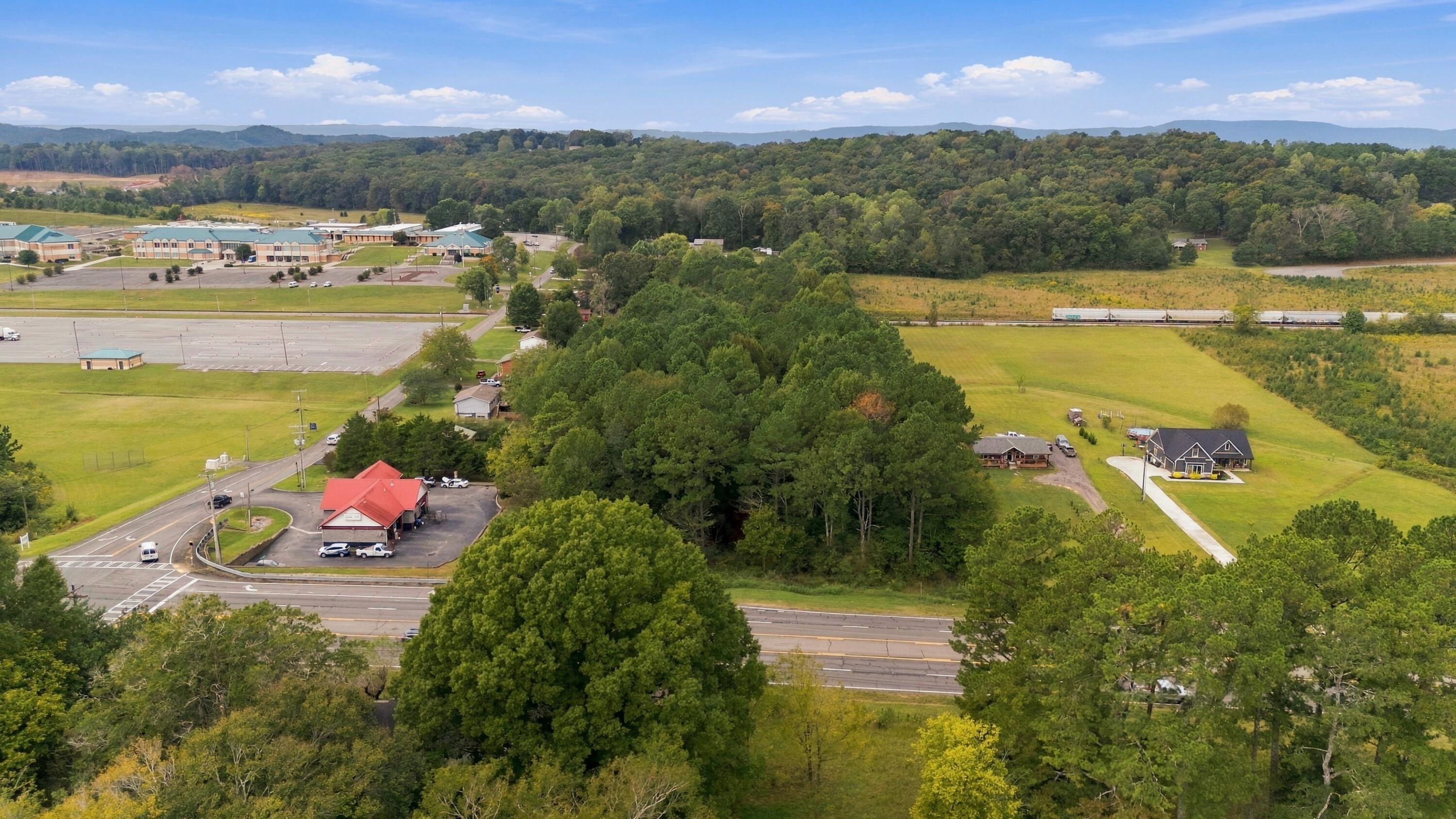 1544025 Property Photo 3