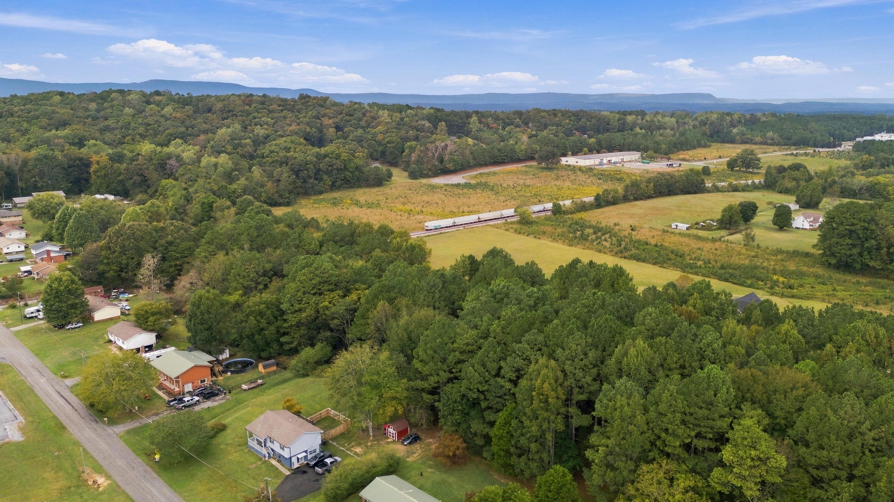 1544025 Property Photo 6