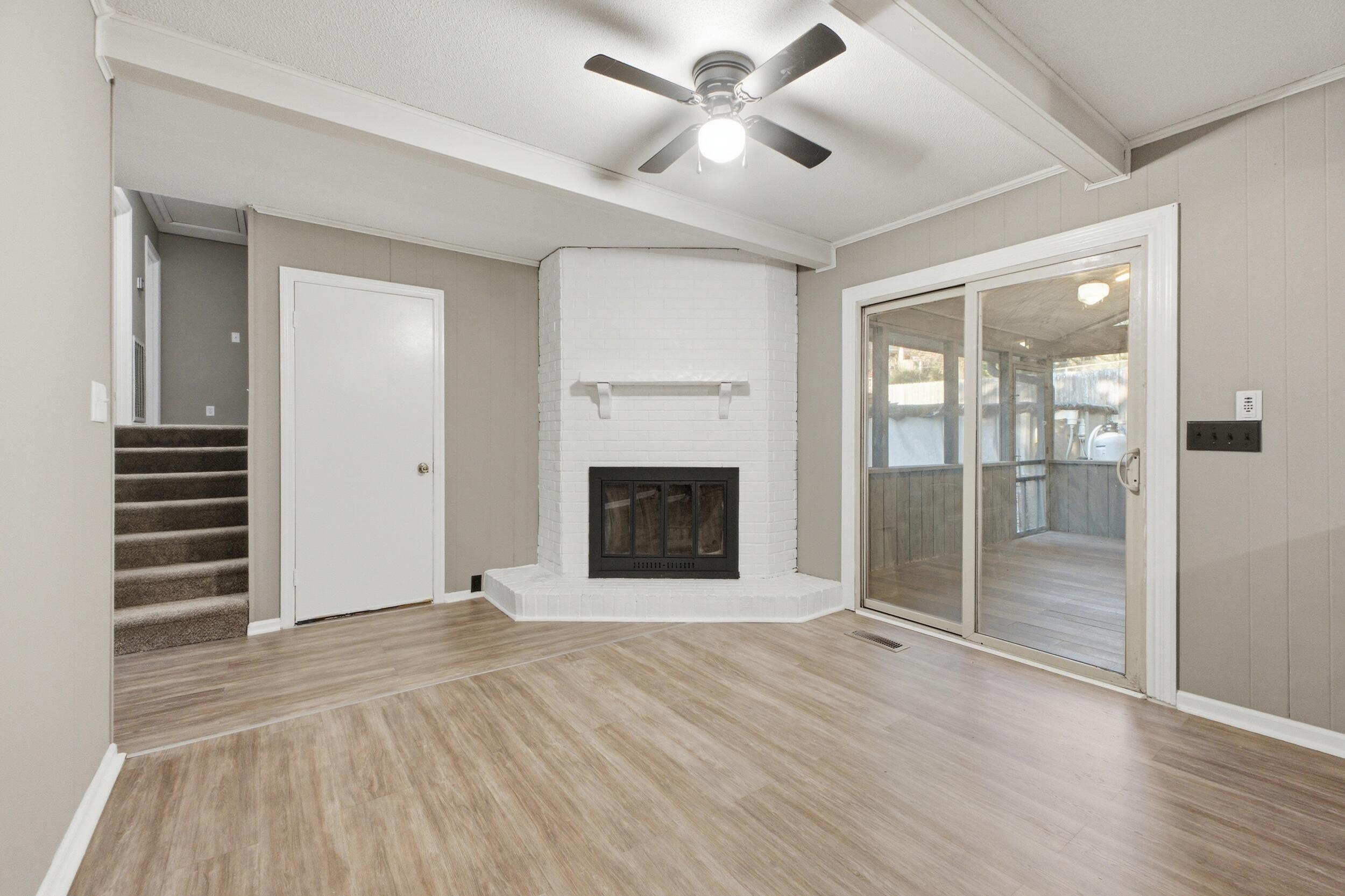 4707 Norcross Road Property Photo 4