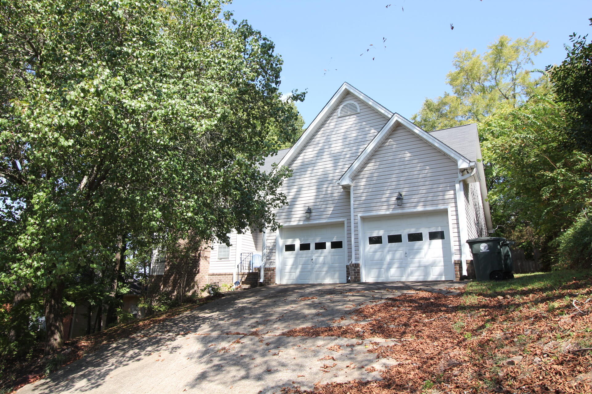 8610 Georgetown Trace Lane Property Photo 2