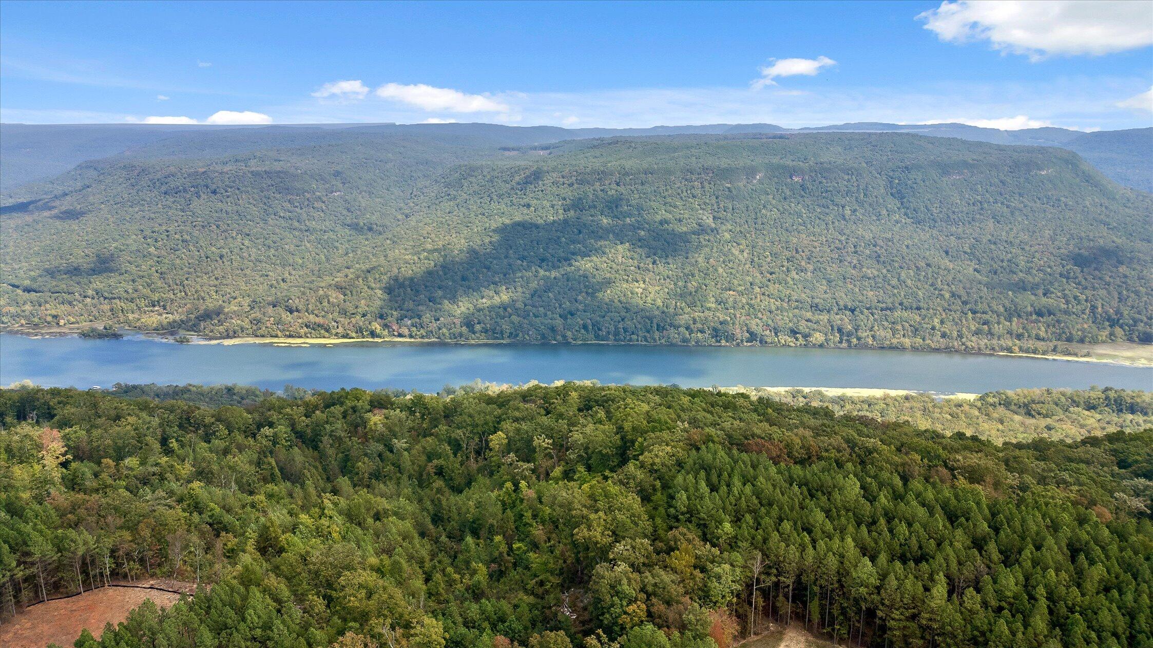 5370 River Bend Road Property Photo 7