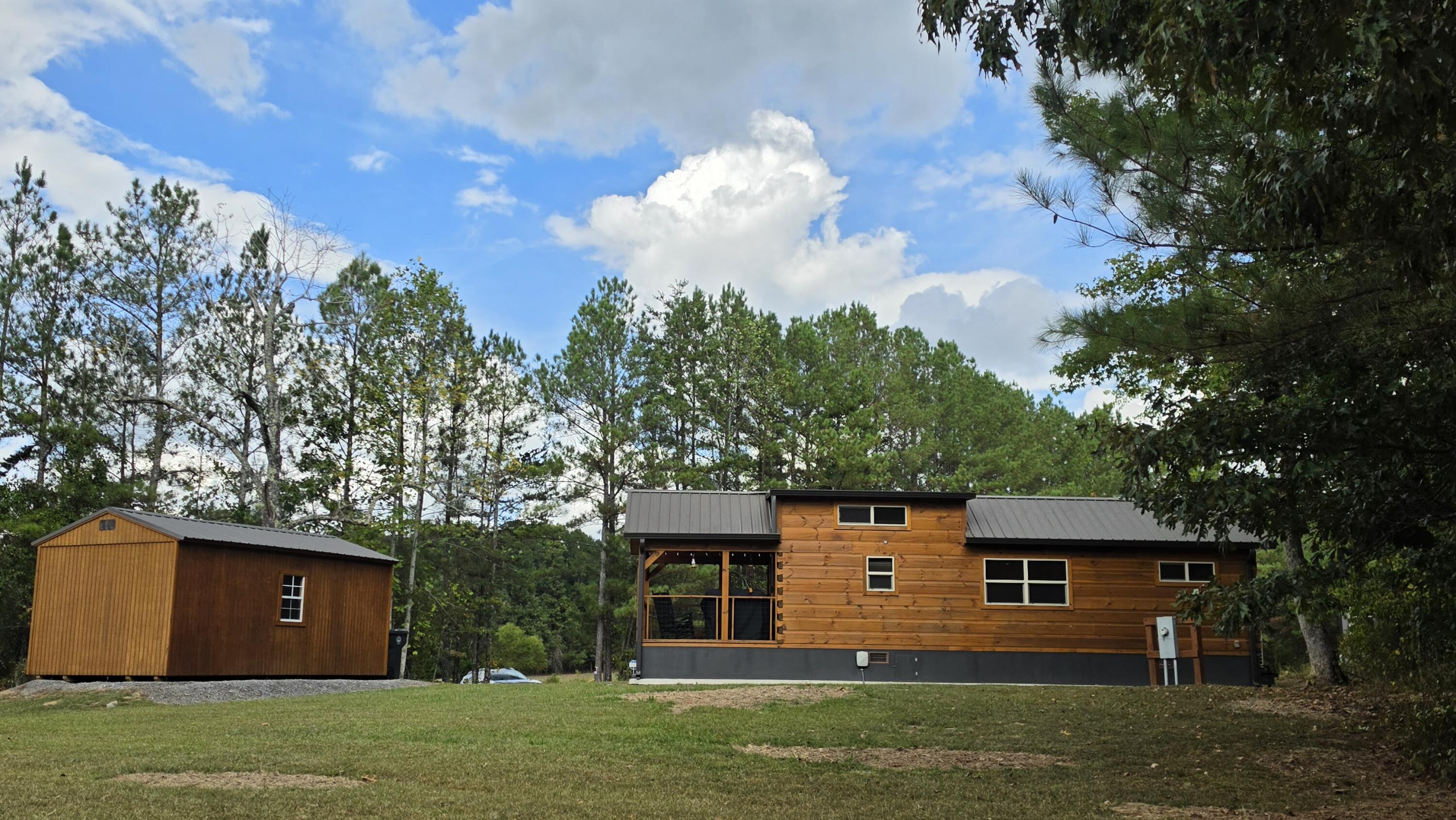 1221 County Road 641 Property Photo 5