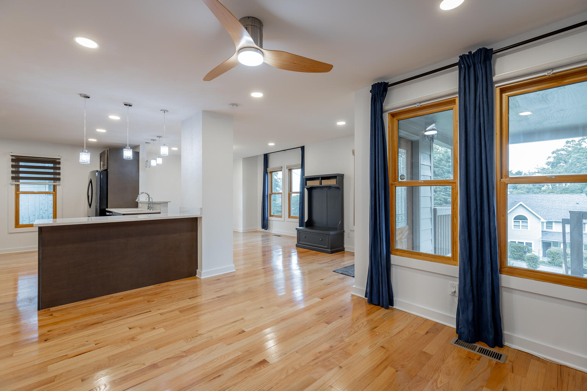 106 Everett Street Property Photo 12