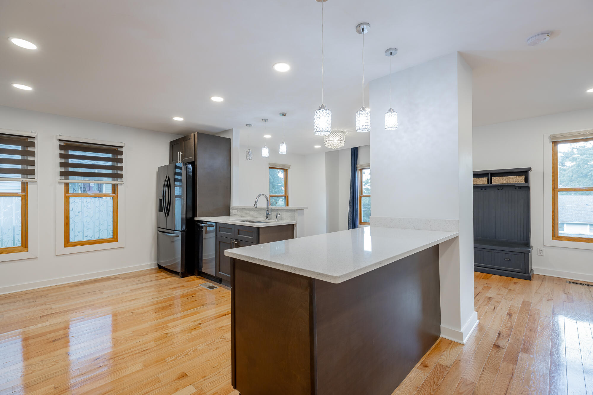 106 Everett Street Property Photo 15