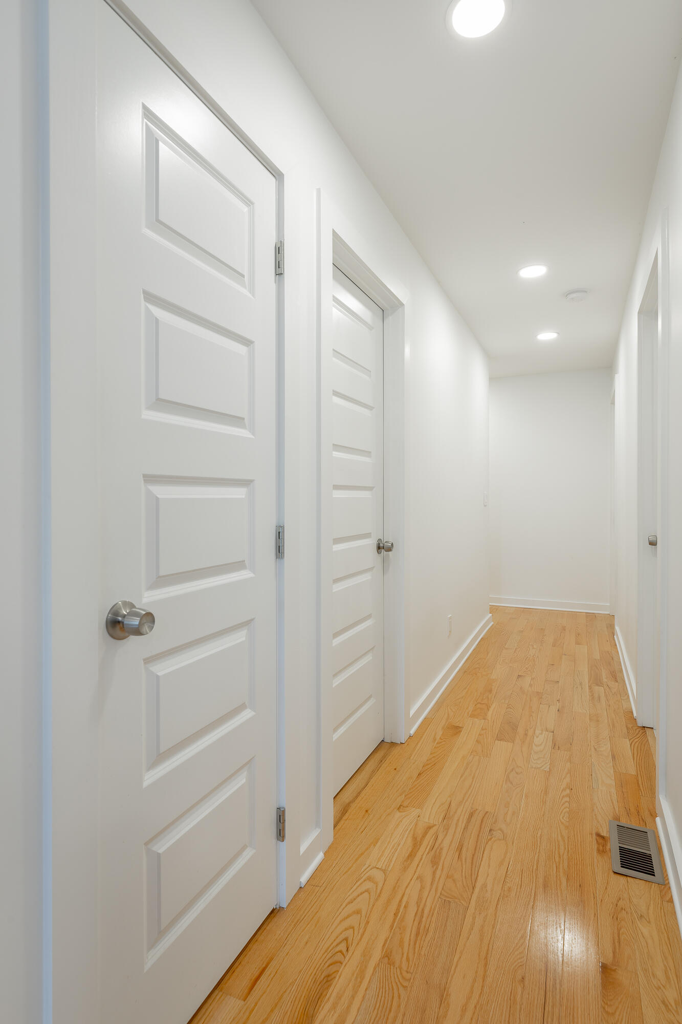 106 Everett Street Property Photo 25