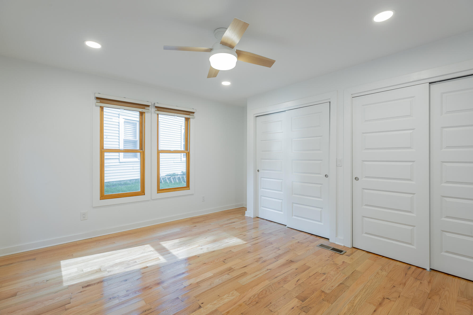 106 Everett Street Property Photo 34