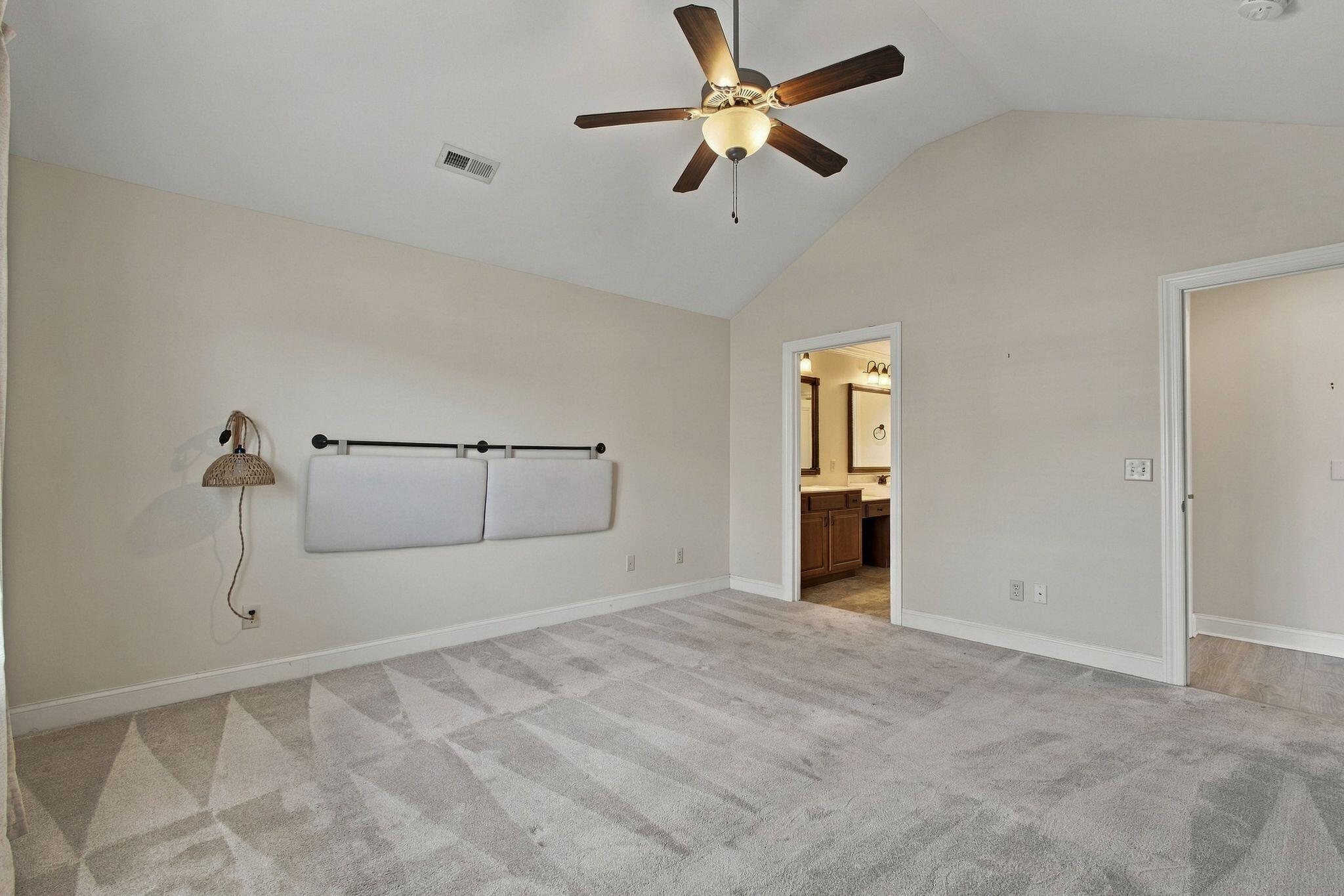 1639 Sedgefield Drive Property Photo 17