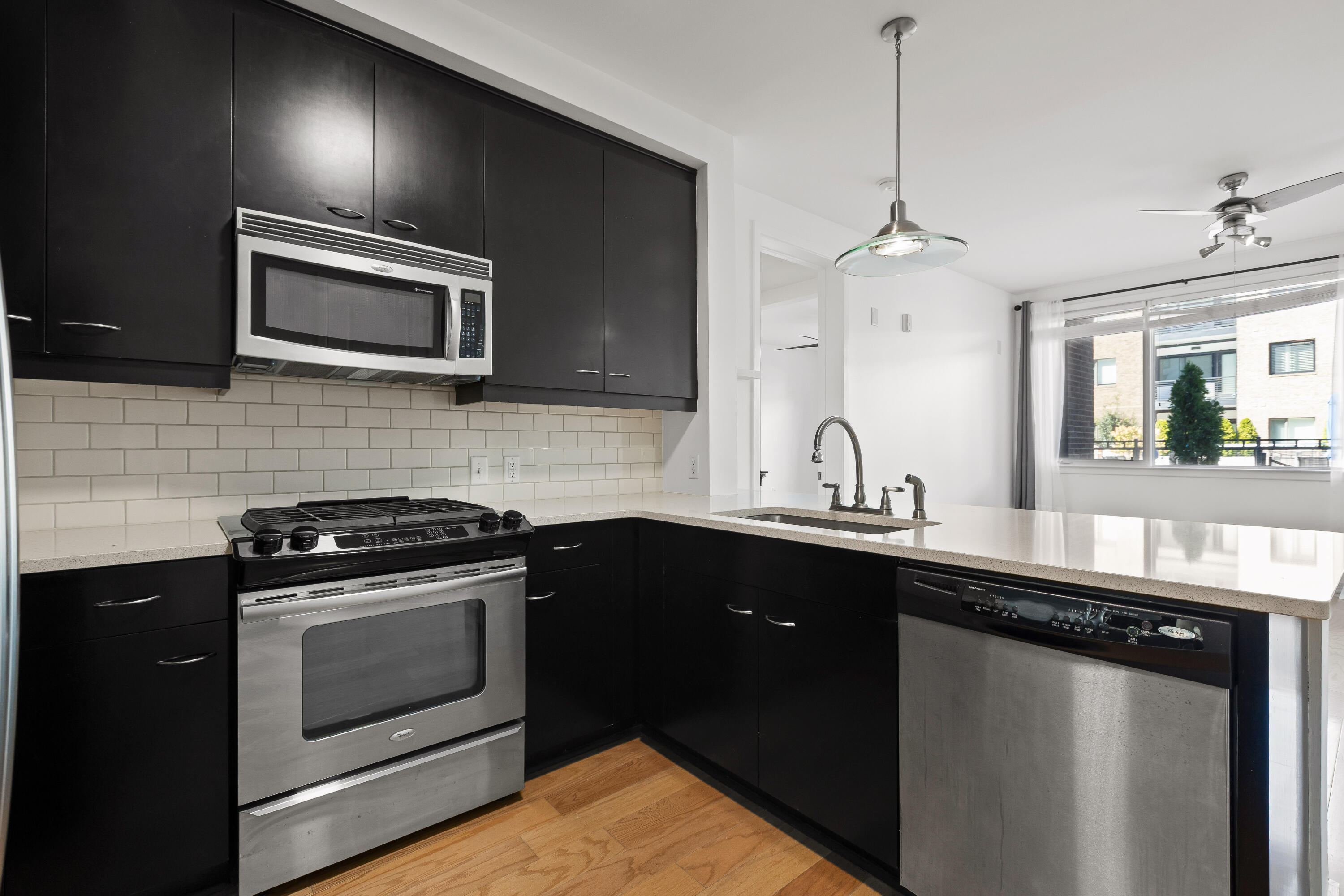 200 Manufacturers Road Property Photo 5
