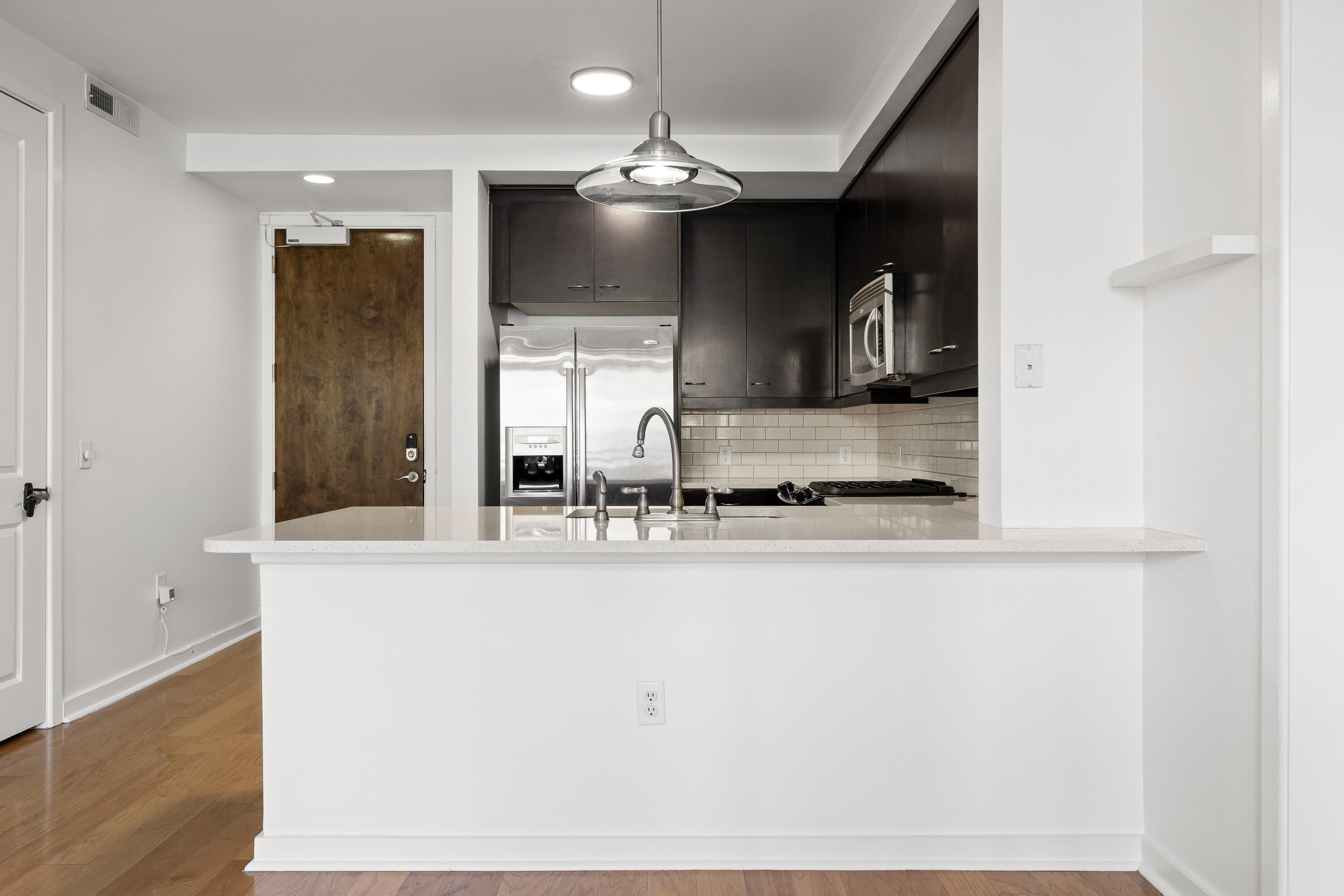 200 Manufacturers Road Property Photo 10