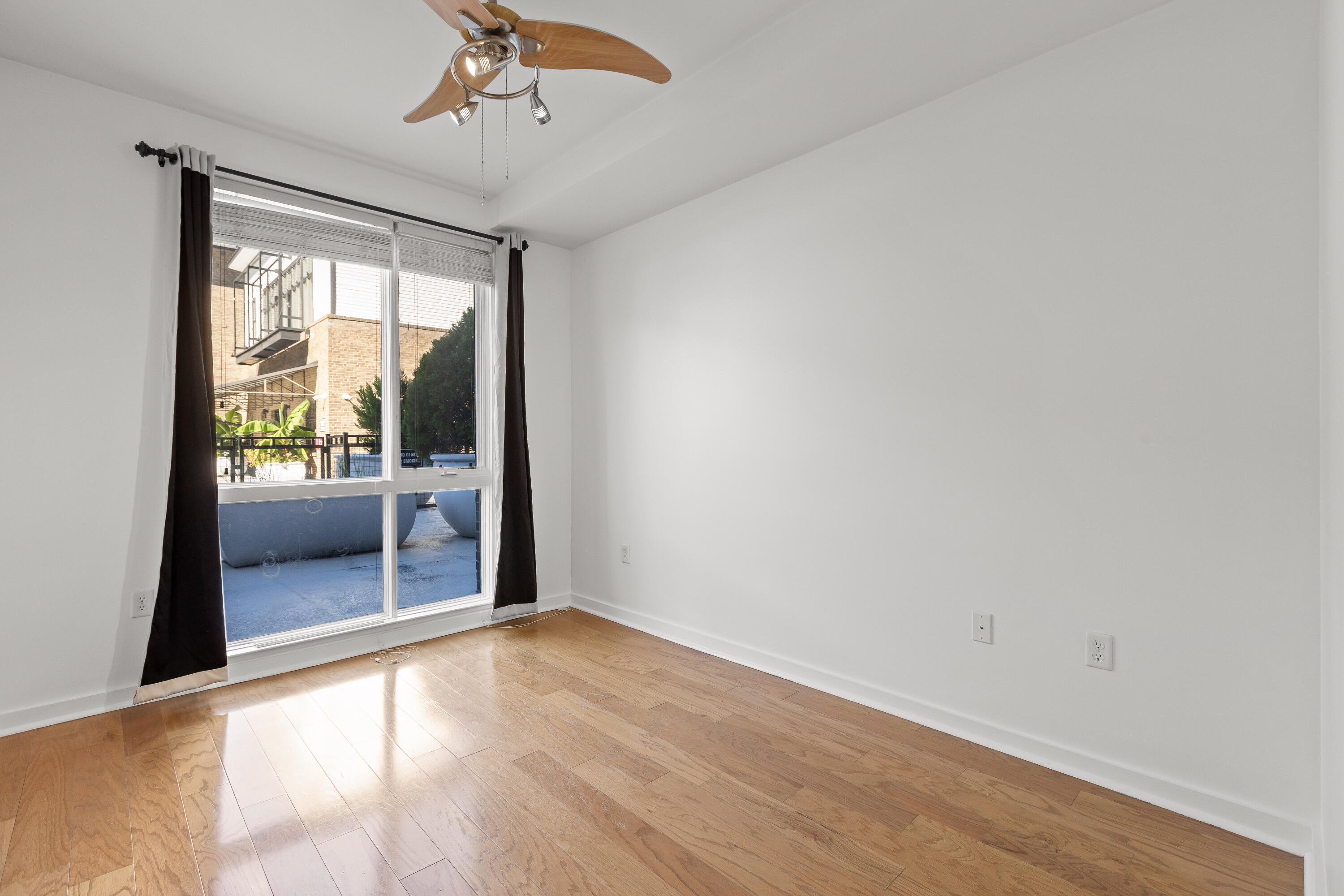 200 Manufacturers Road Property Photo 16