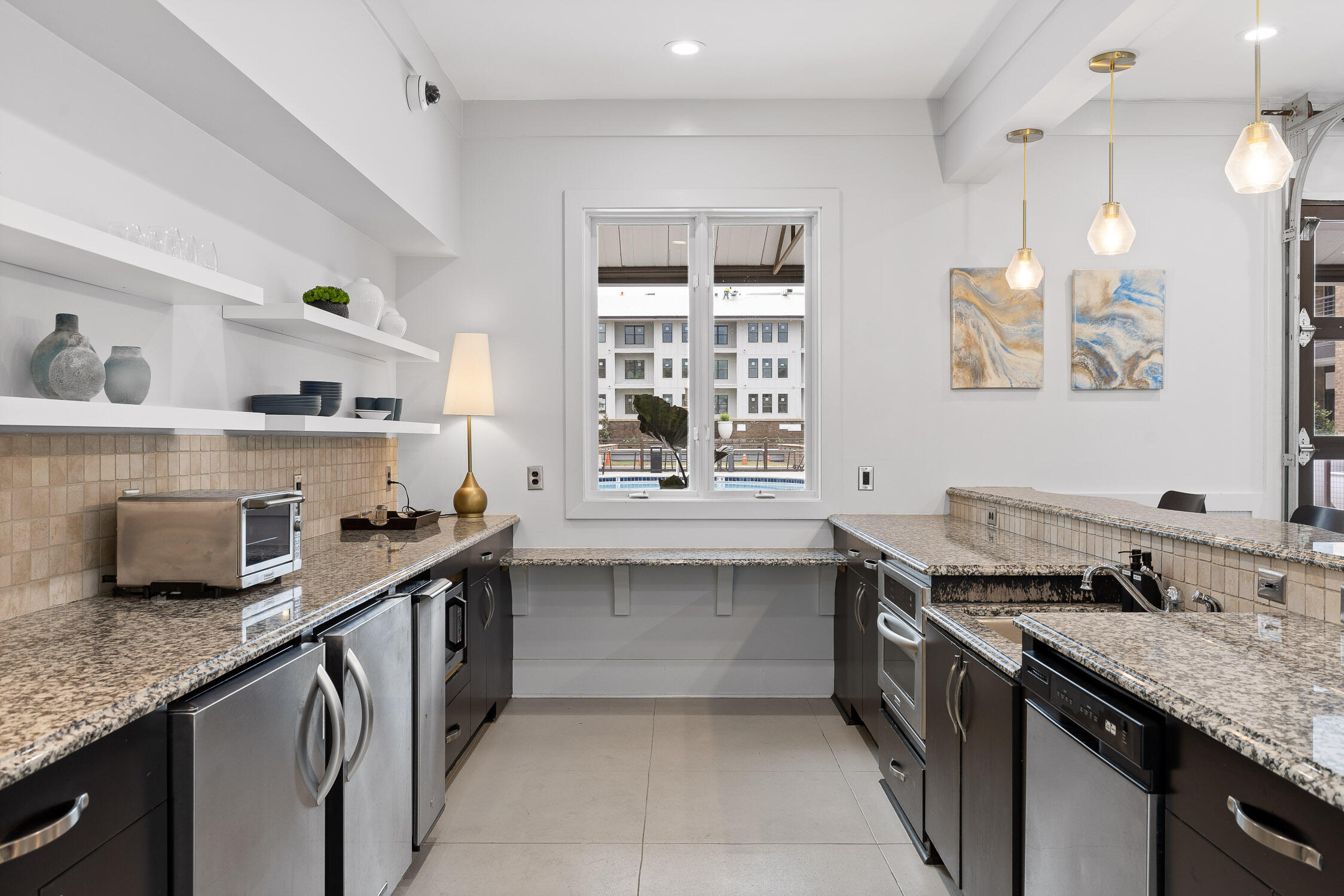 200 Manufacturers Road Property Photo 38