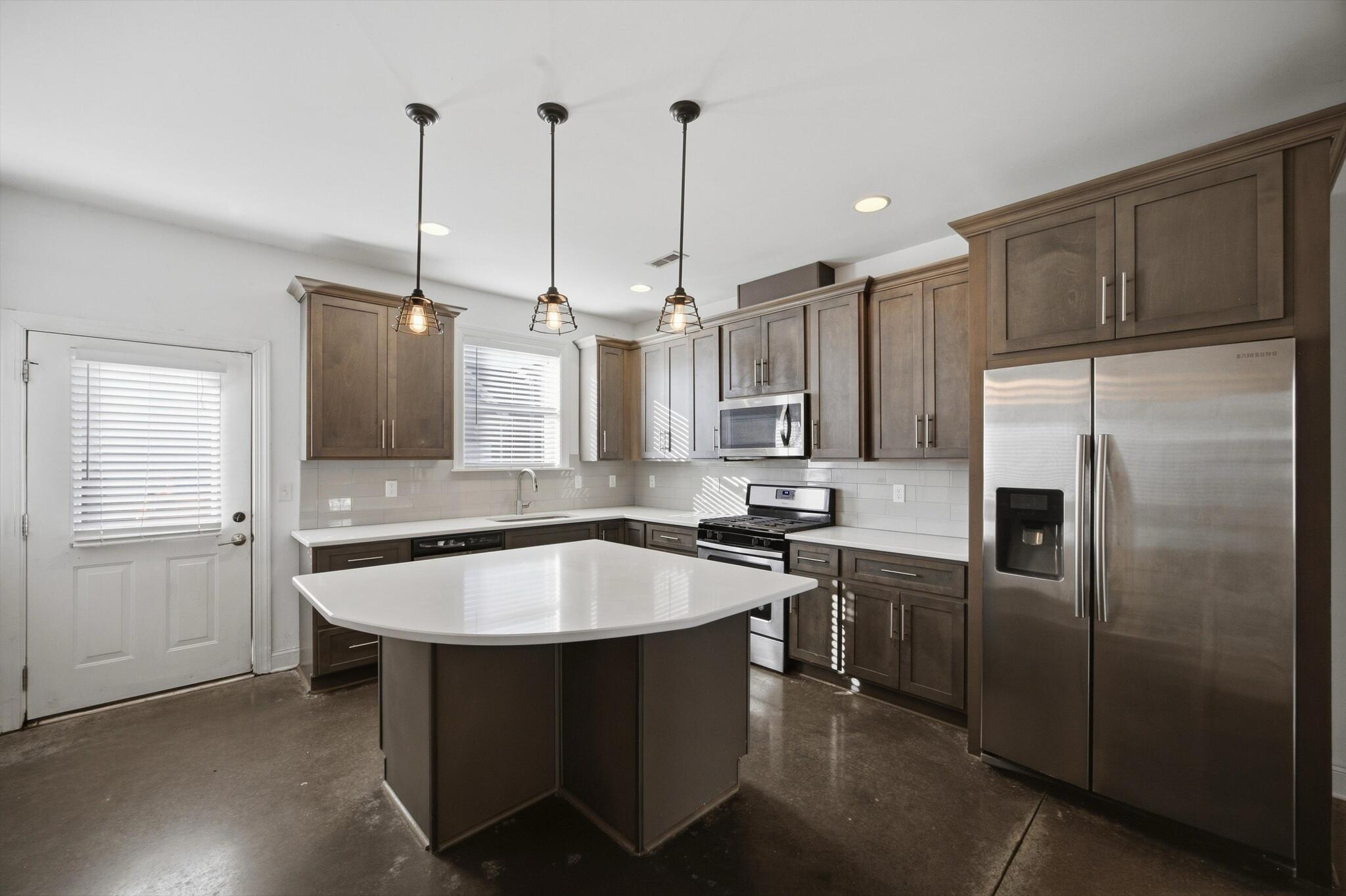 1437 Park Avenue Property Photo 10