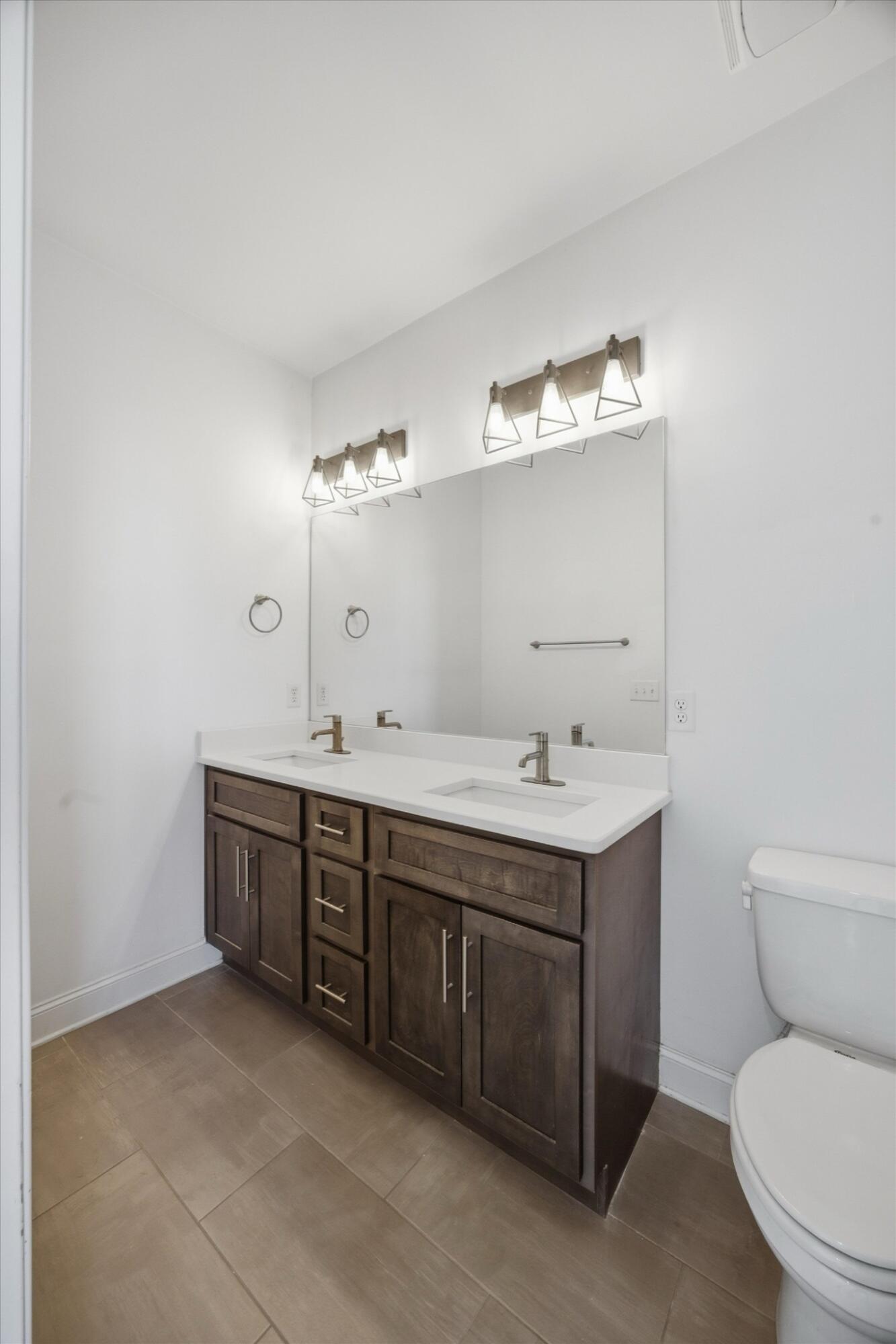 1437 Park Avenue Property Photo 22