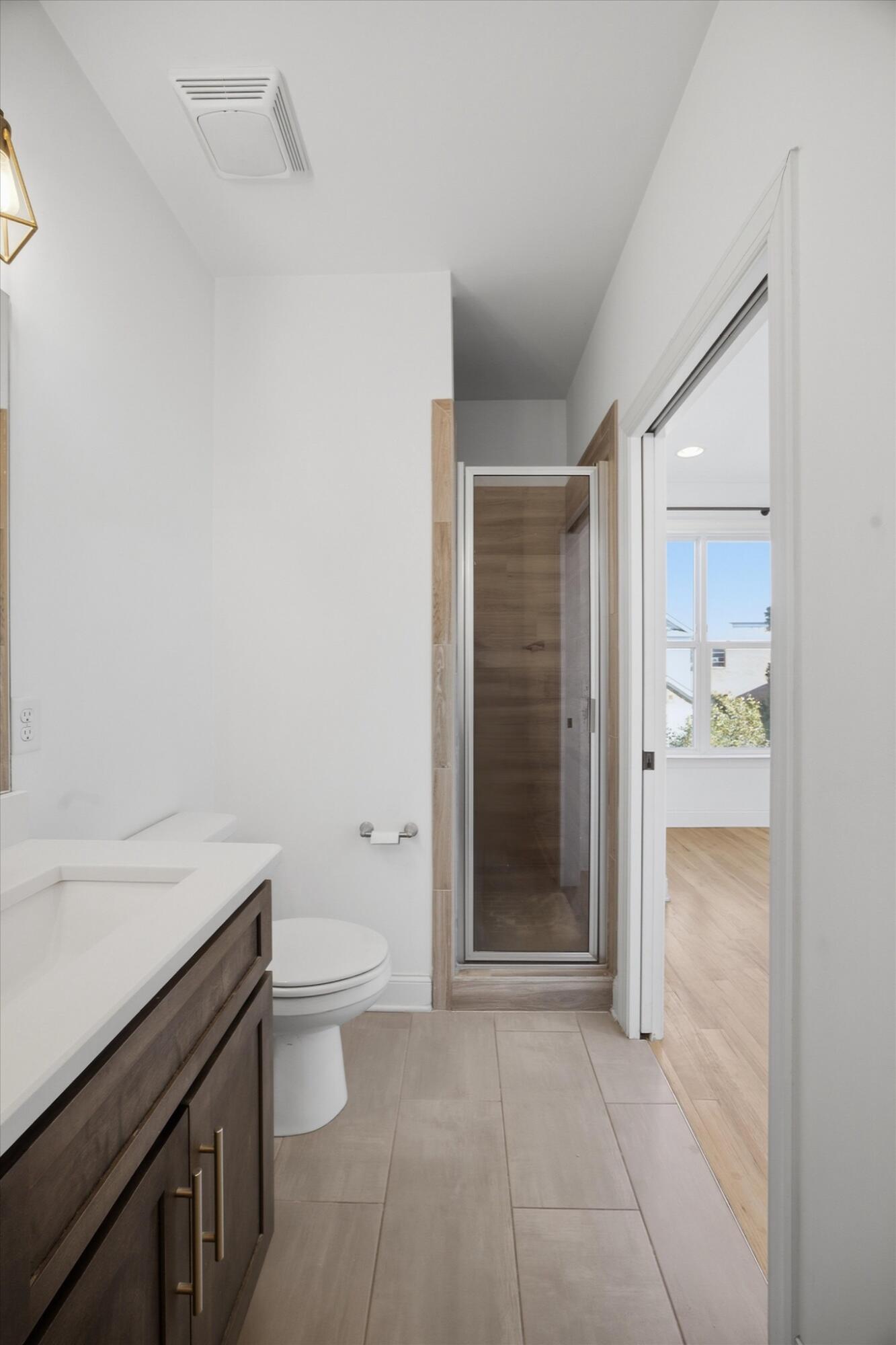 1437 Park Avenue Property Photo 23