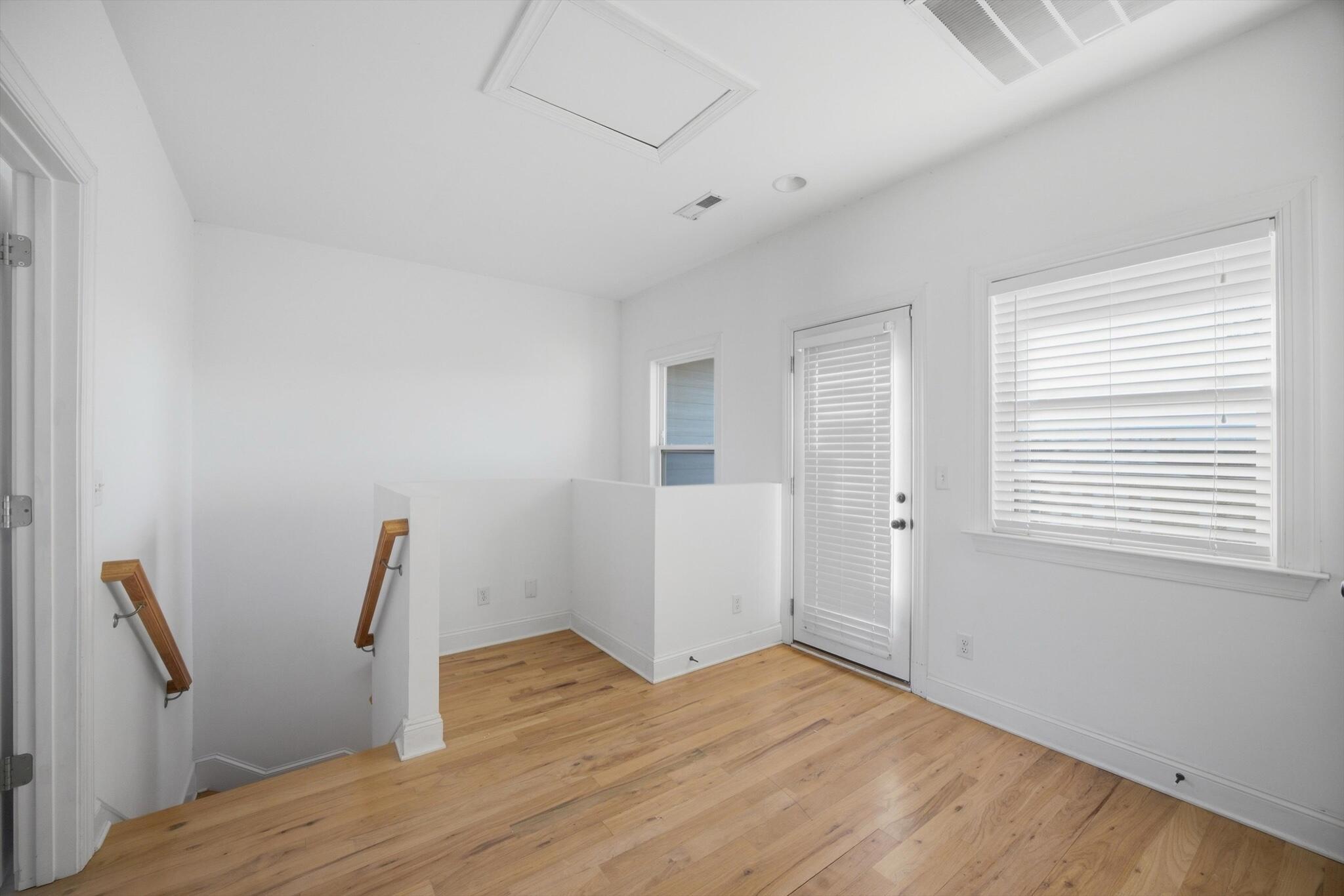 1437 Park Avenue Property Photo 29