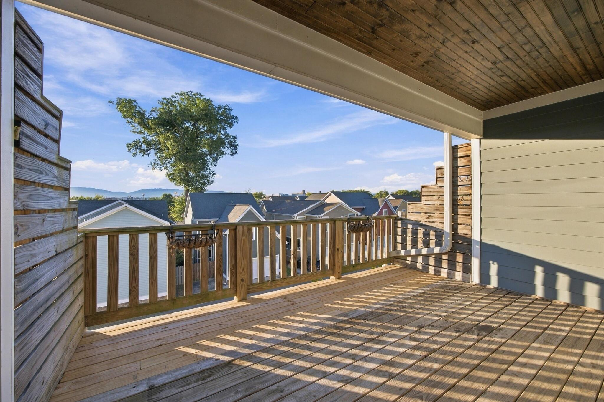 1437 Park Avenue Property Photo 31