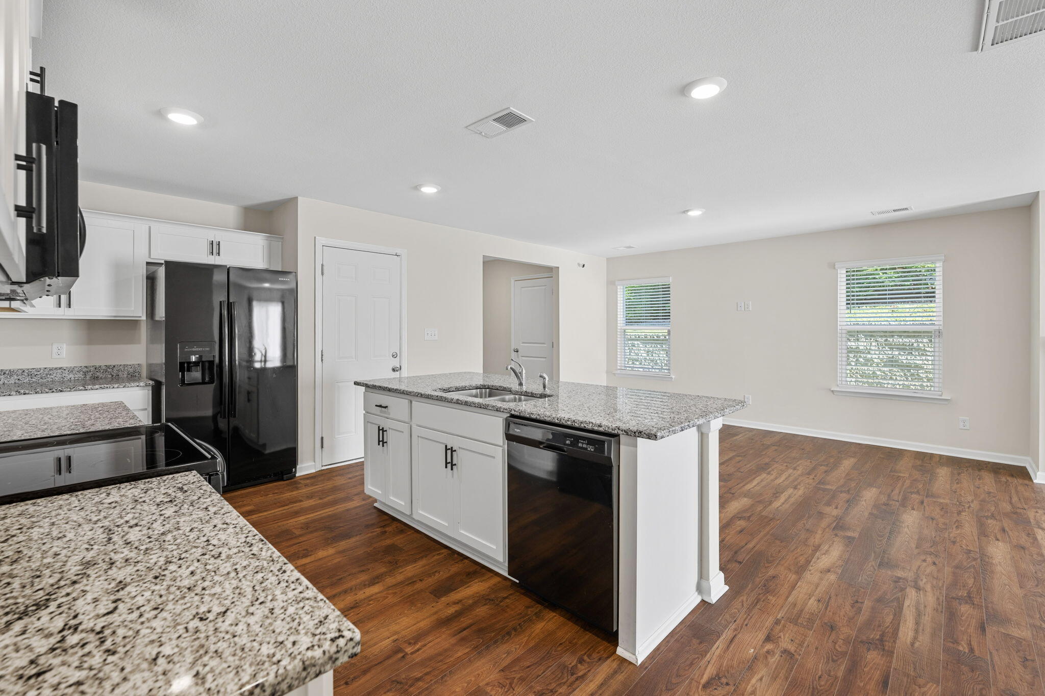 3388 Serenity Drive Ne Property Photo 13