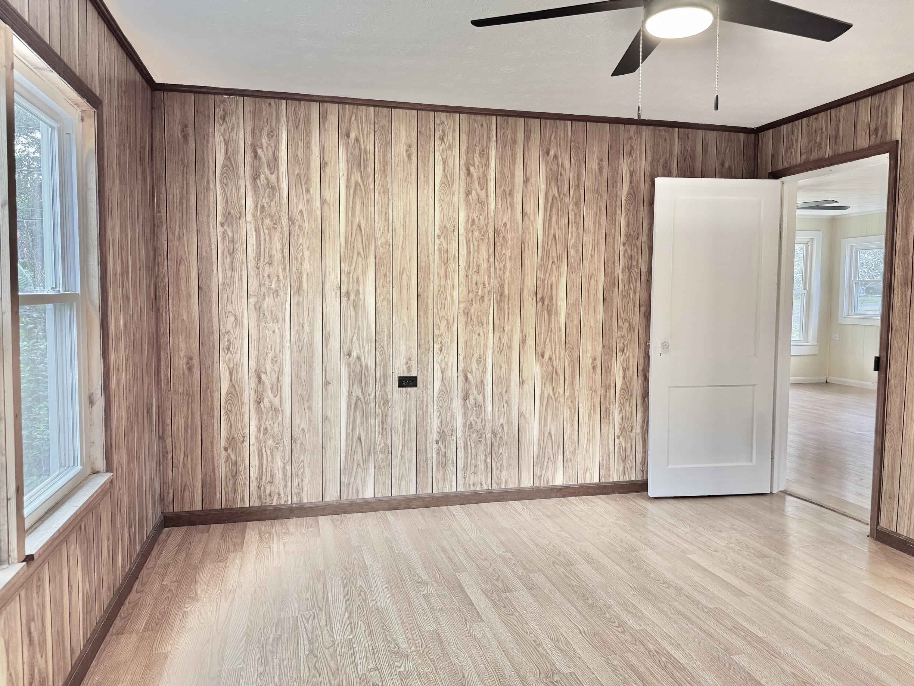 521 Greeson Street Property Photo 16