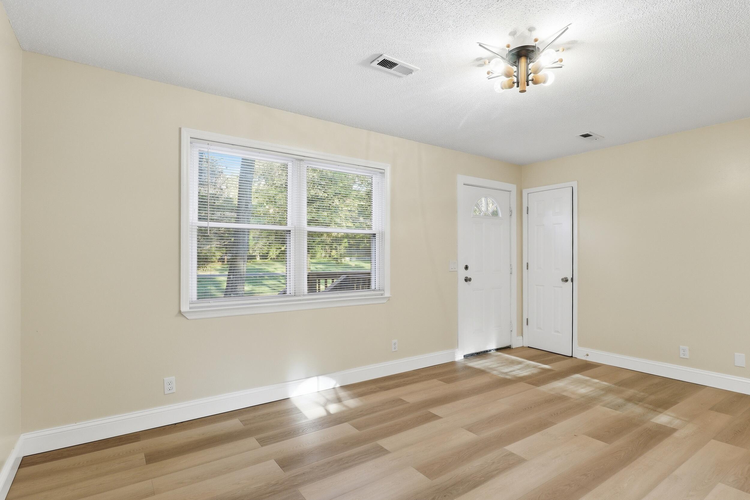 106 Park Street Property Photo 11