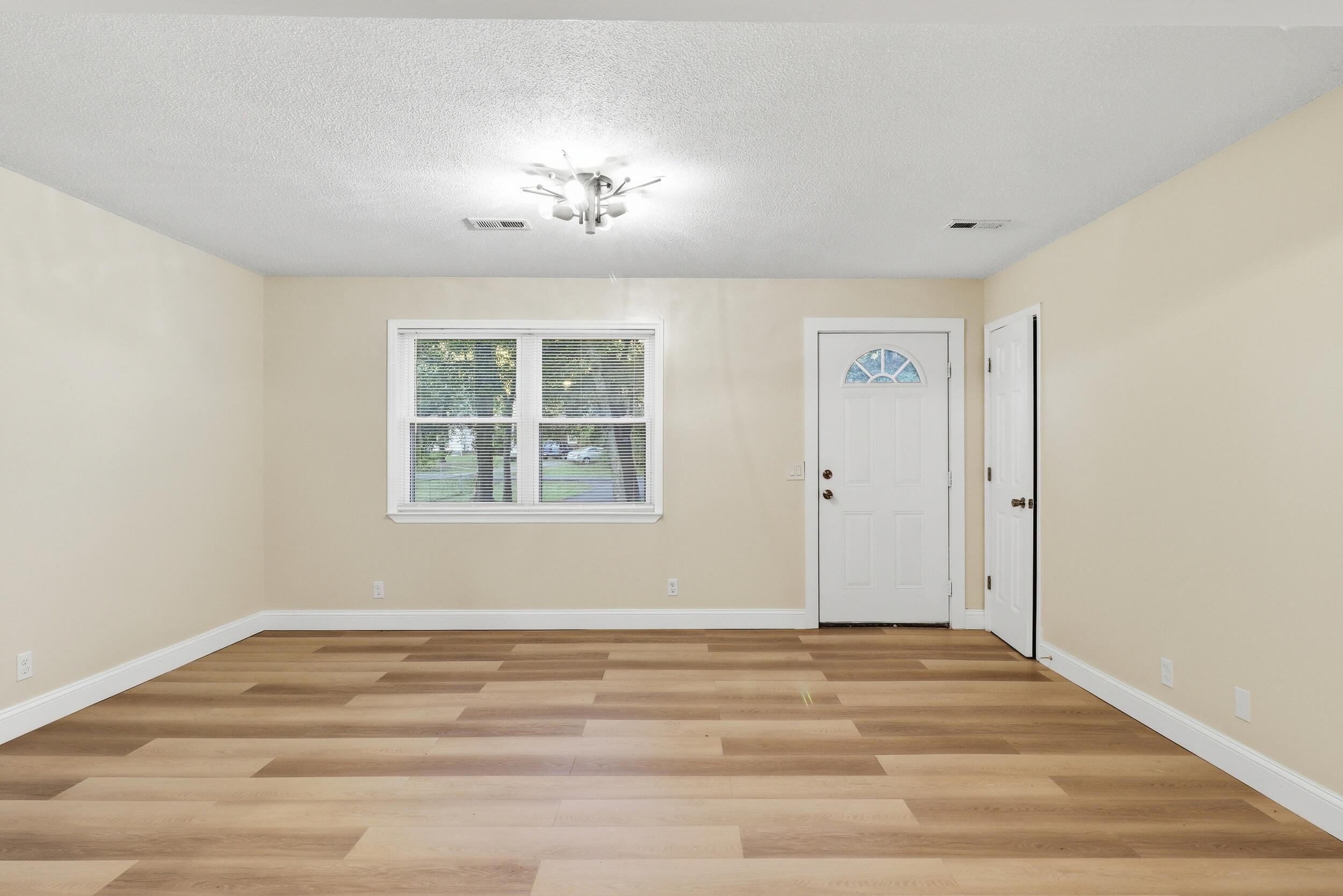 106 Park Street Property Photo 12