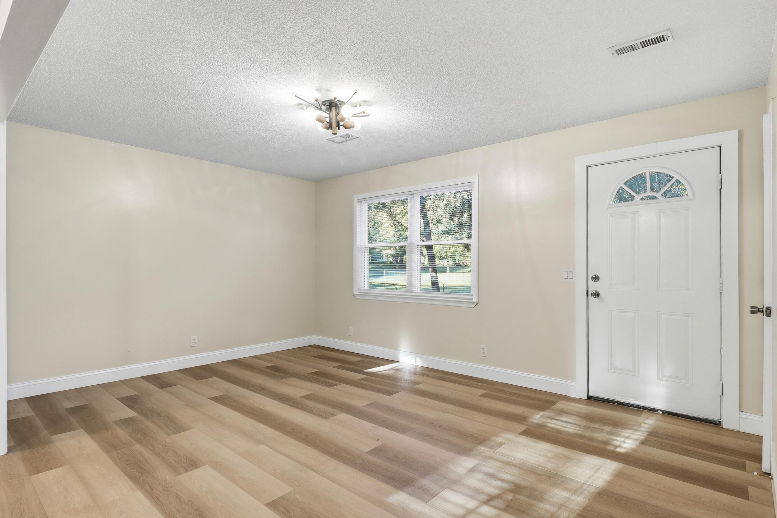 106 Park Street Property Photo 13