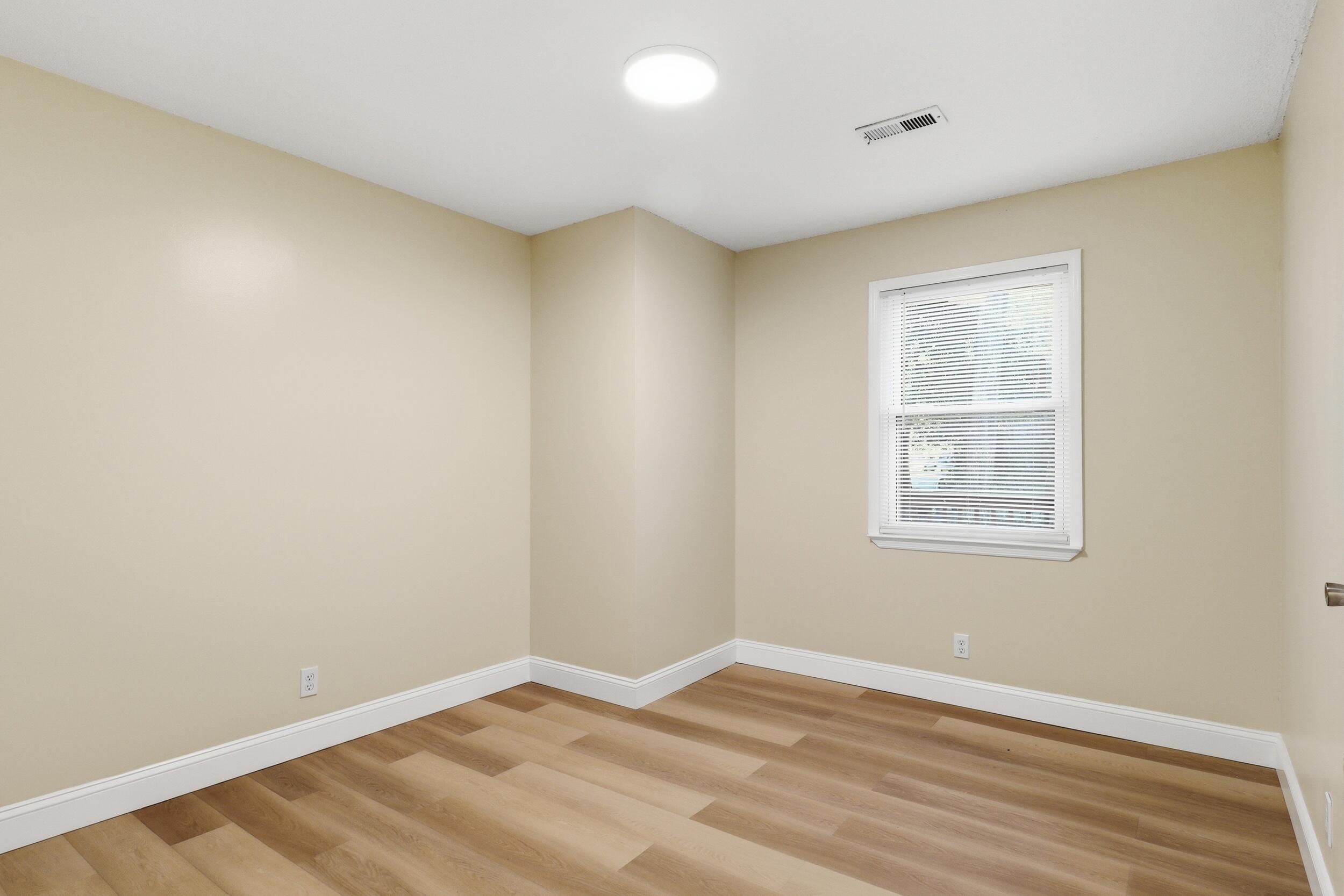 106 Park Street Property Photo 19
