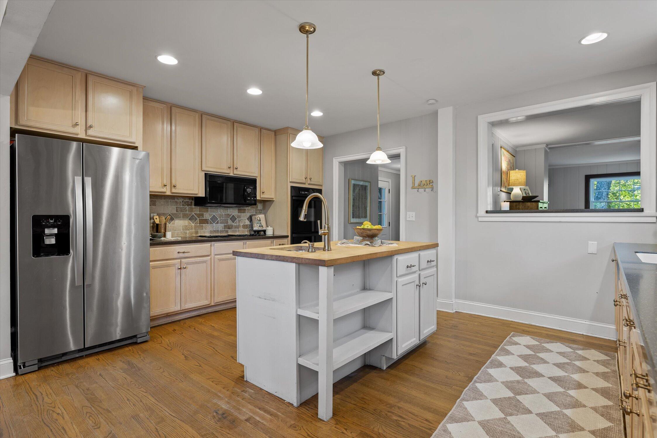 1306 Elfin Road Property Photo 18