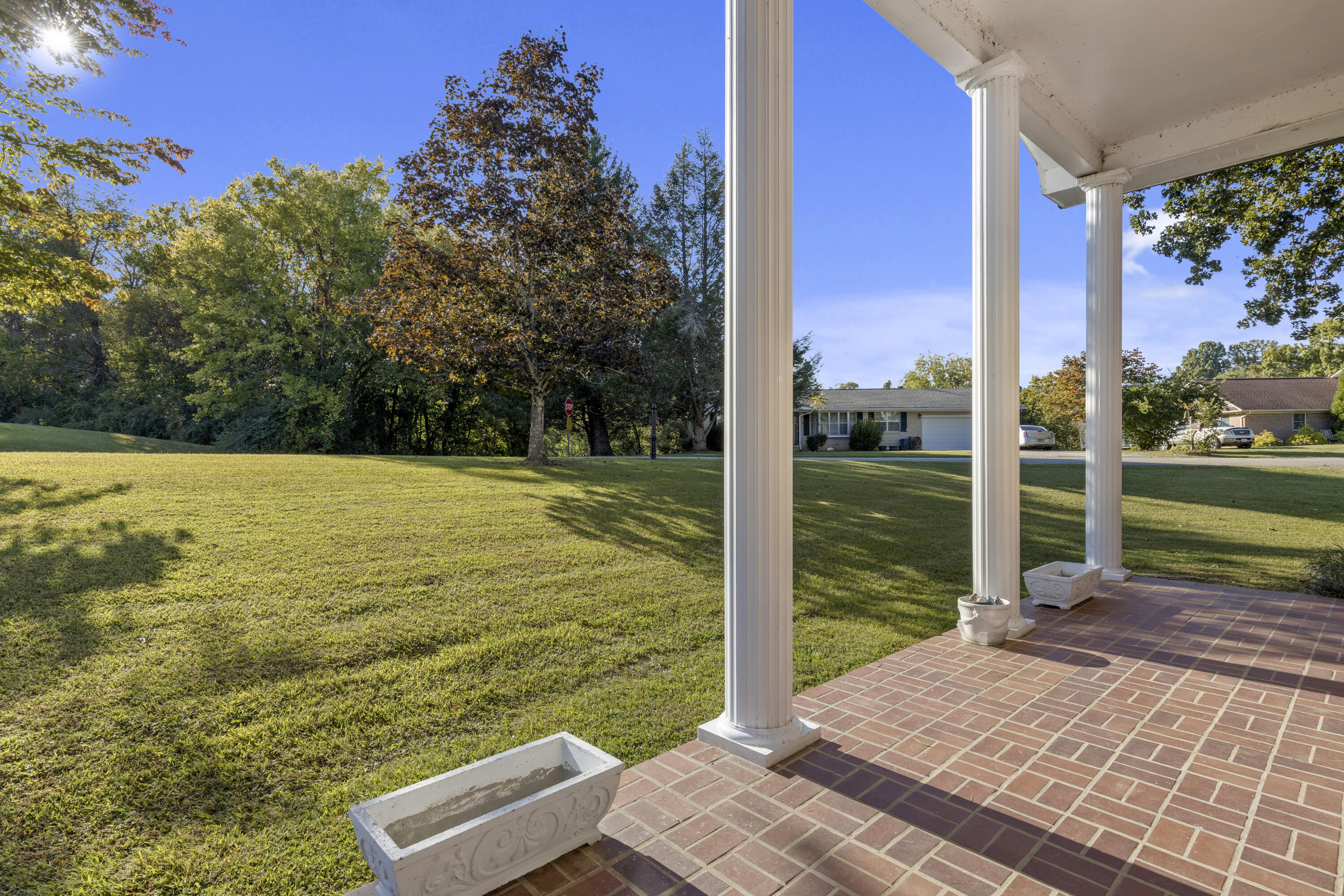 263 Scenic Hill Drive Property Photo 5