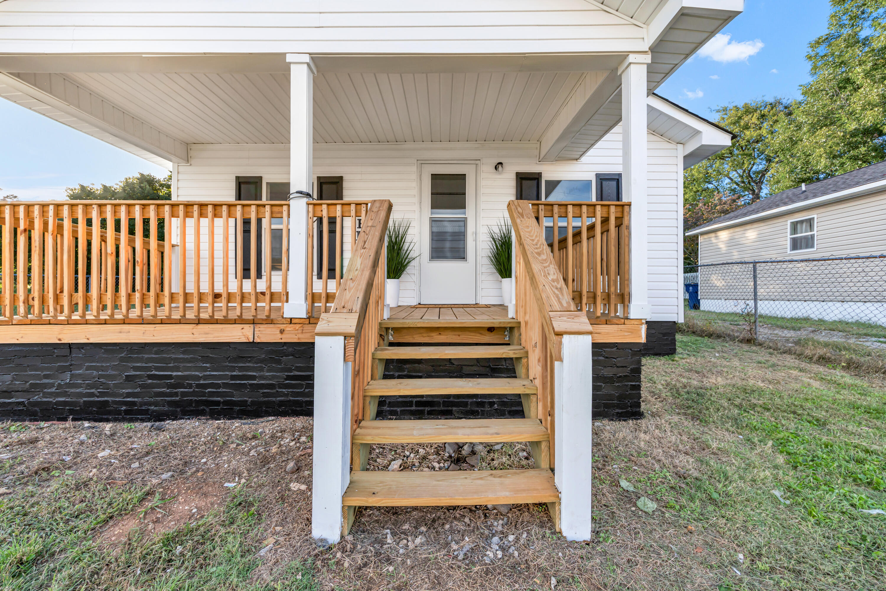 1814 Church Street Se Property Photo 5