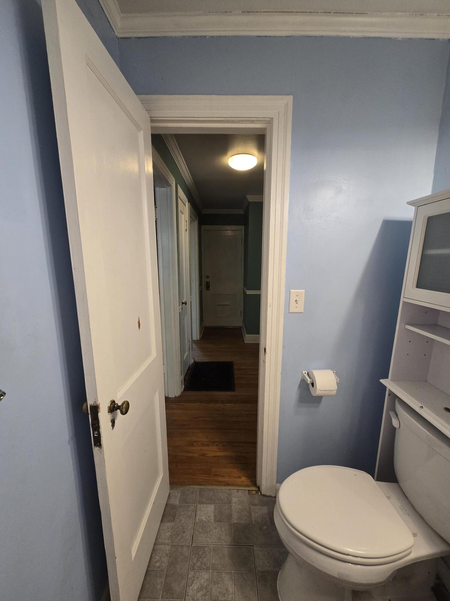 911 Emmett Avenue Nw Property Photo 19
