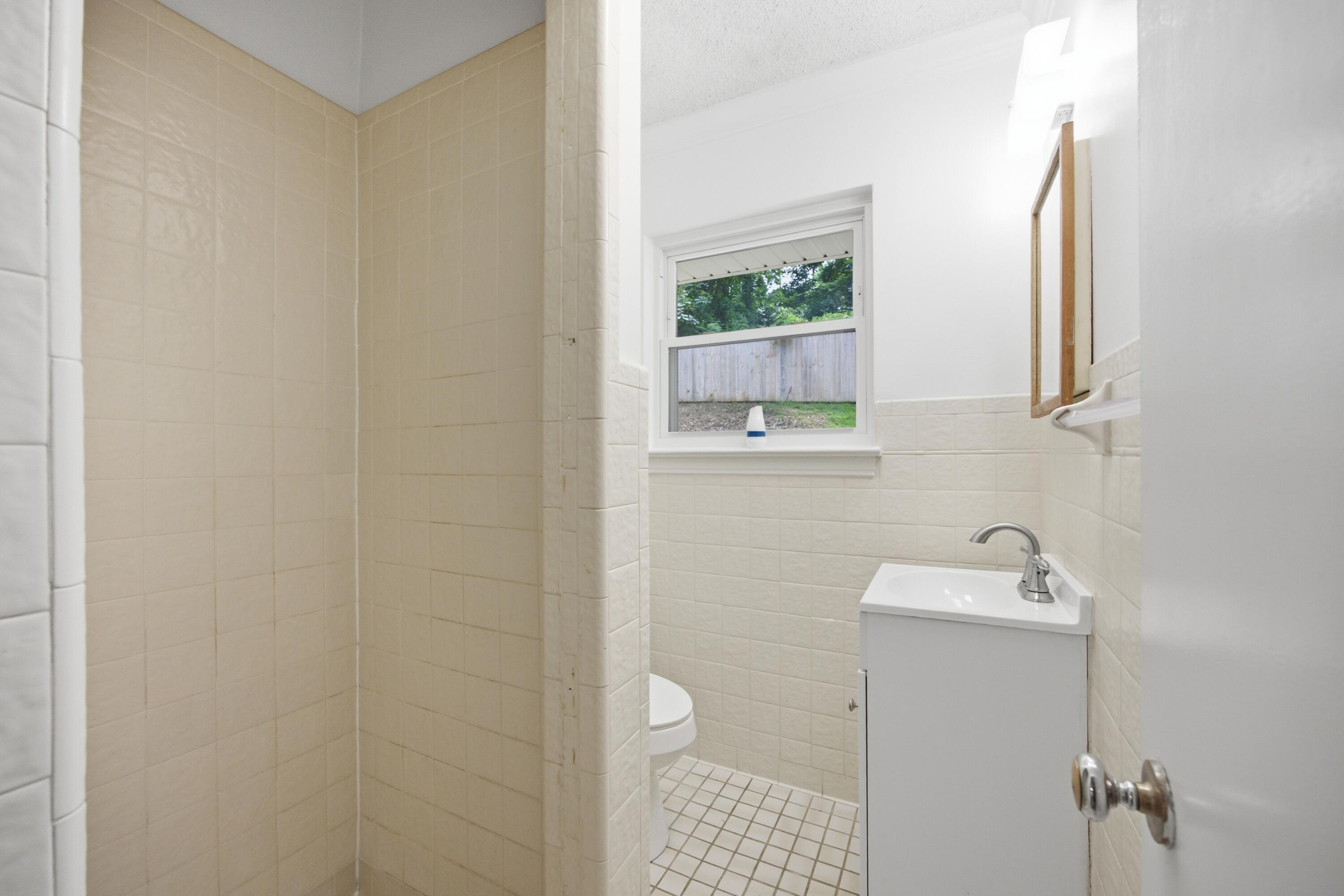 610 W Shadowlawn Drive Property Photo 51
