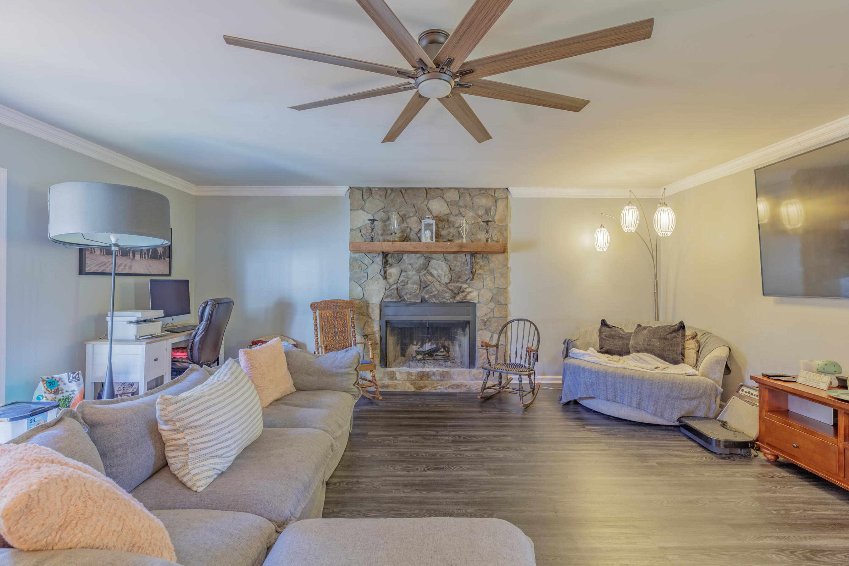 7210 S Wolftever Drive Property Photo 14