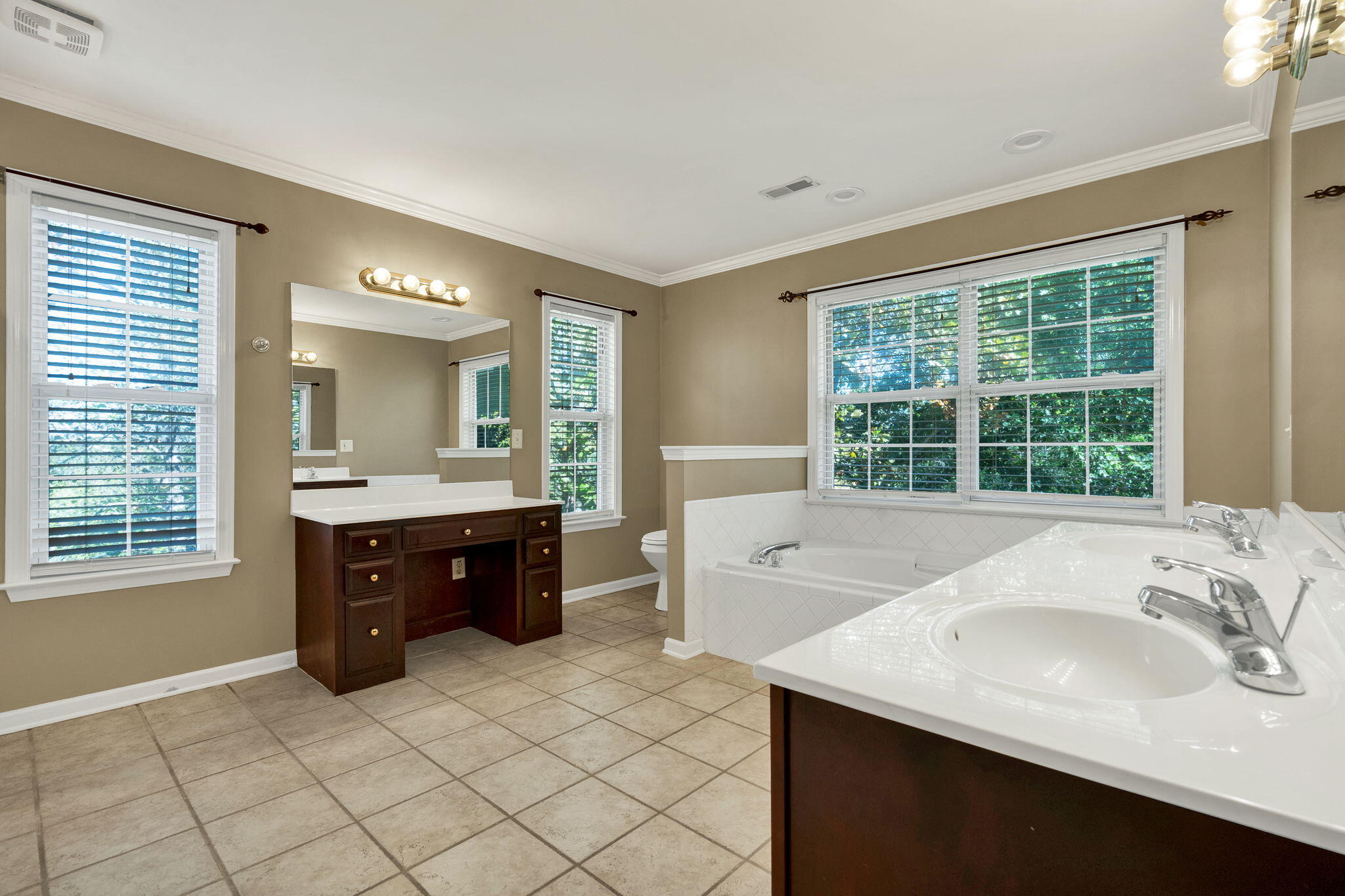 195 Knobb Hill Drive Nw Property Photo 44