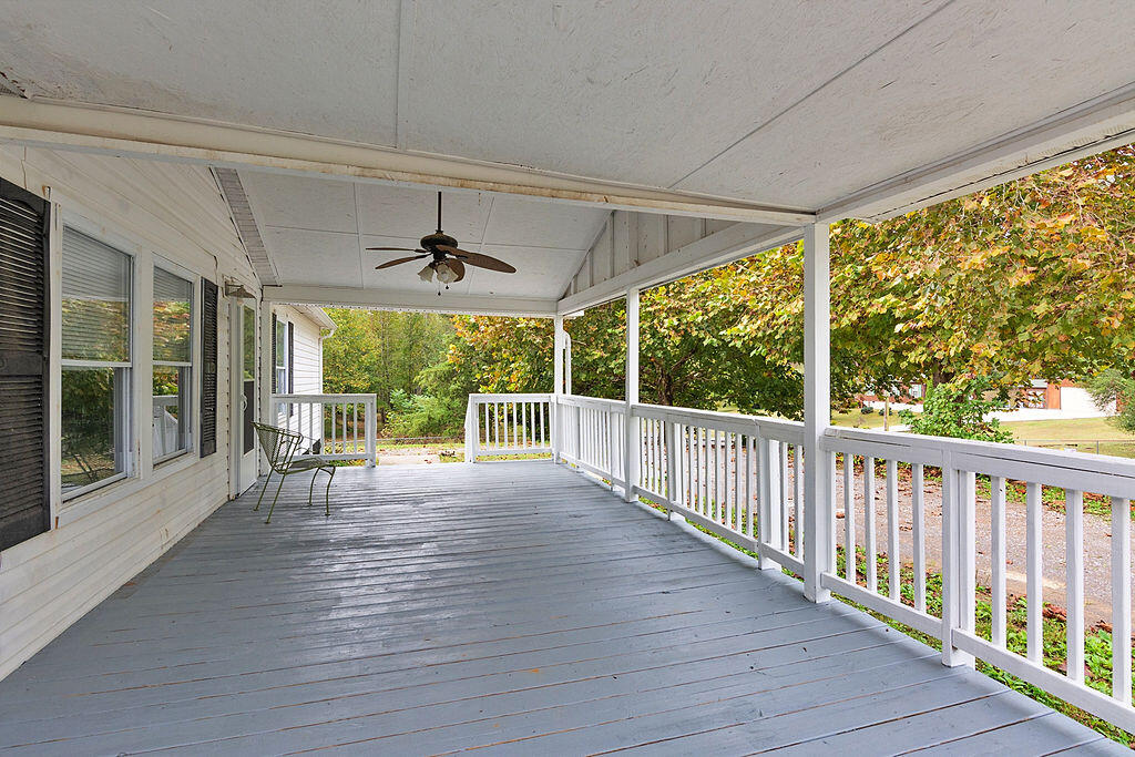 170 Hallie Lane Property Photo 3