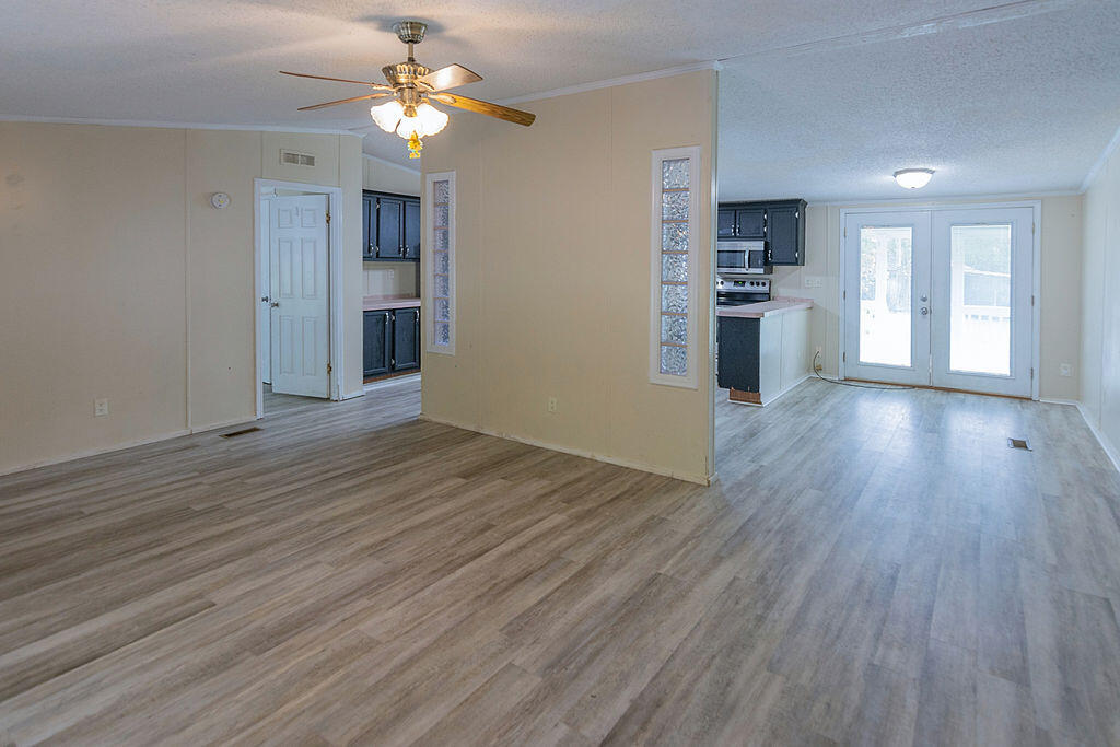 170 Hallie Lane Property Photo 4