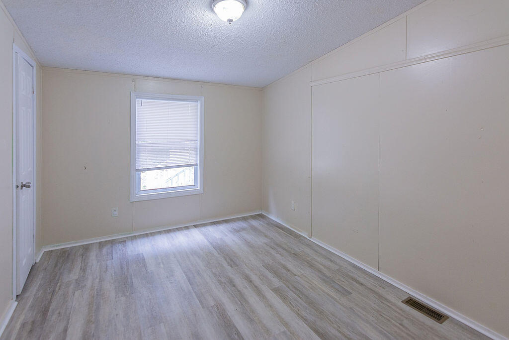 170 Hallie Lane Property Photo 15