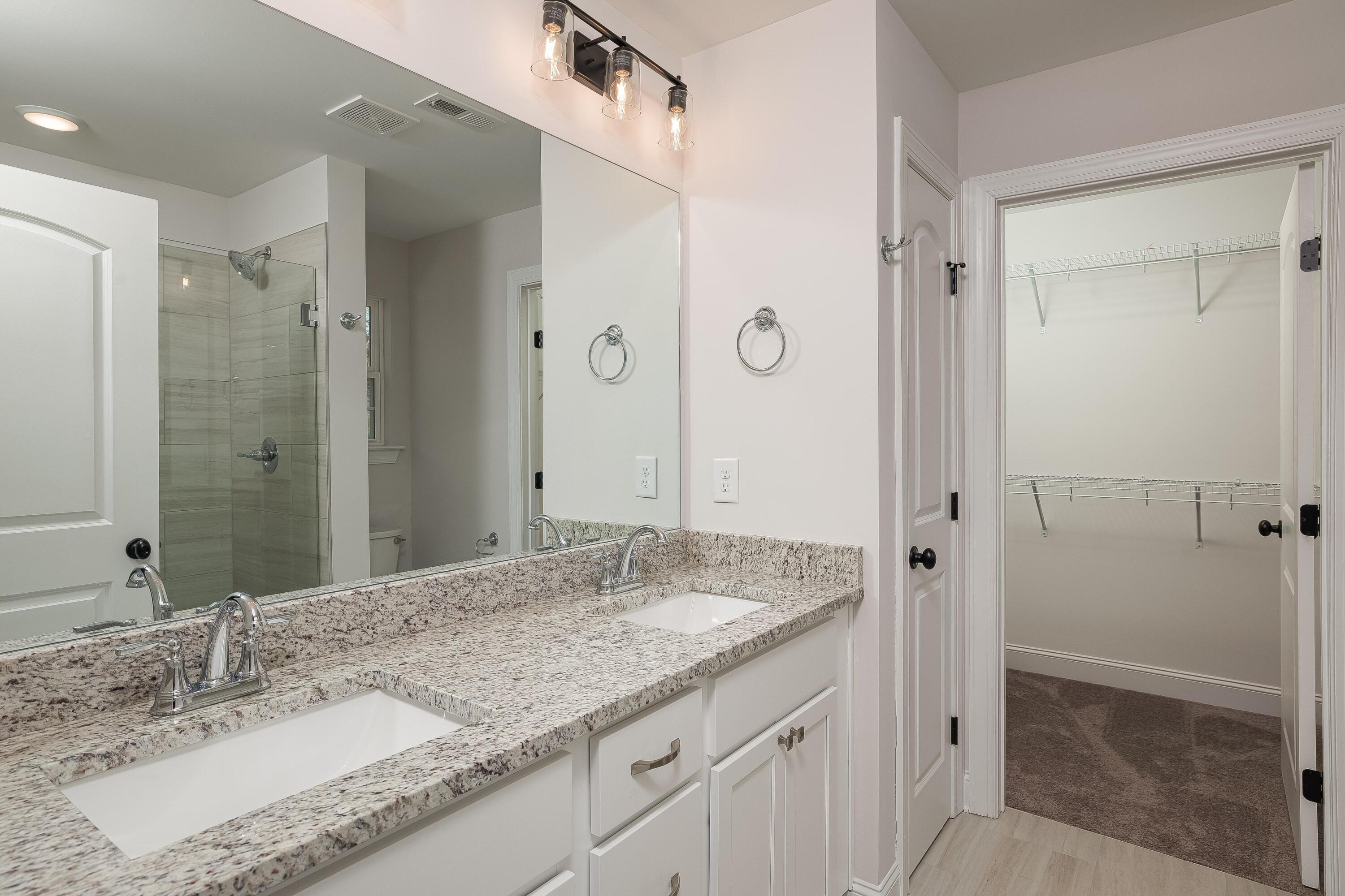 4094 Inlet Loop Property Photo 14