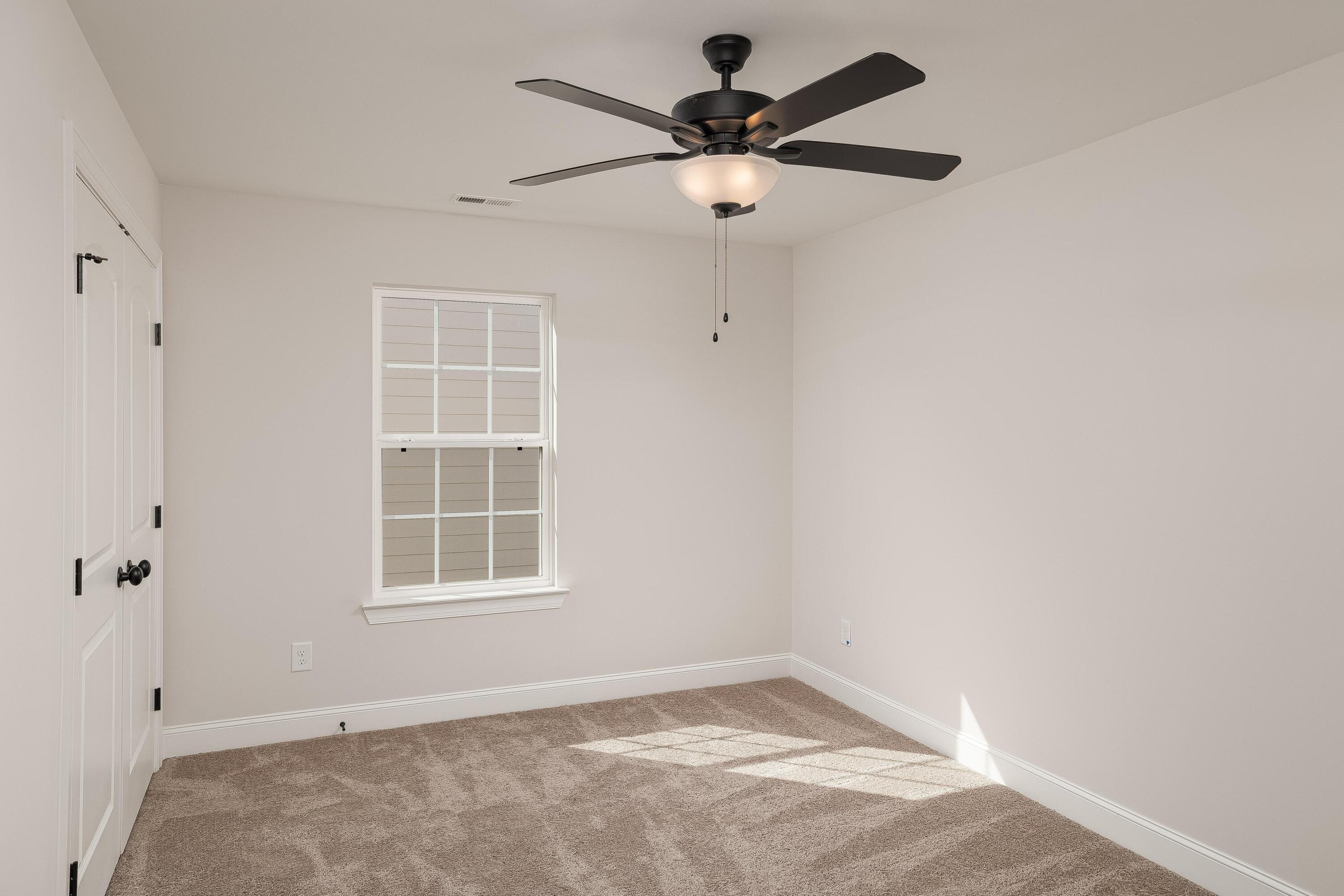 4094 Inlet Loop Property Photo 17
