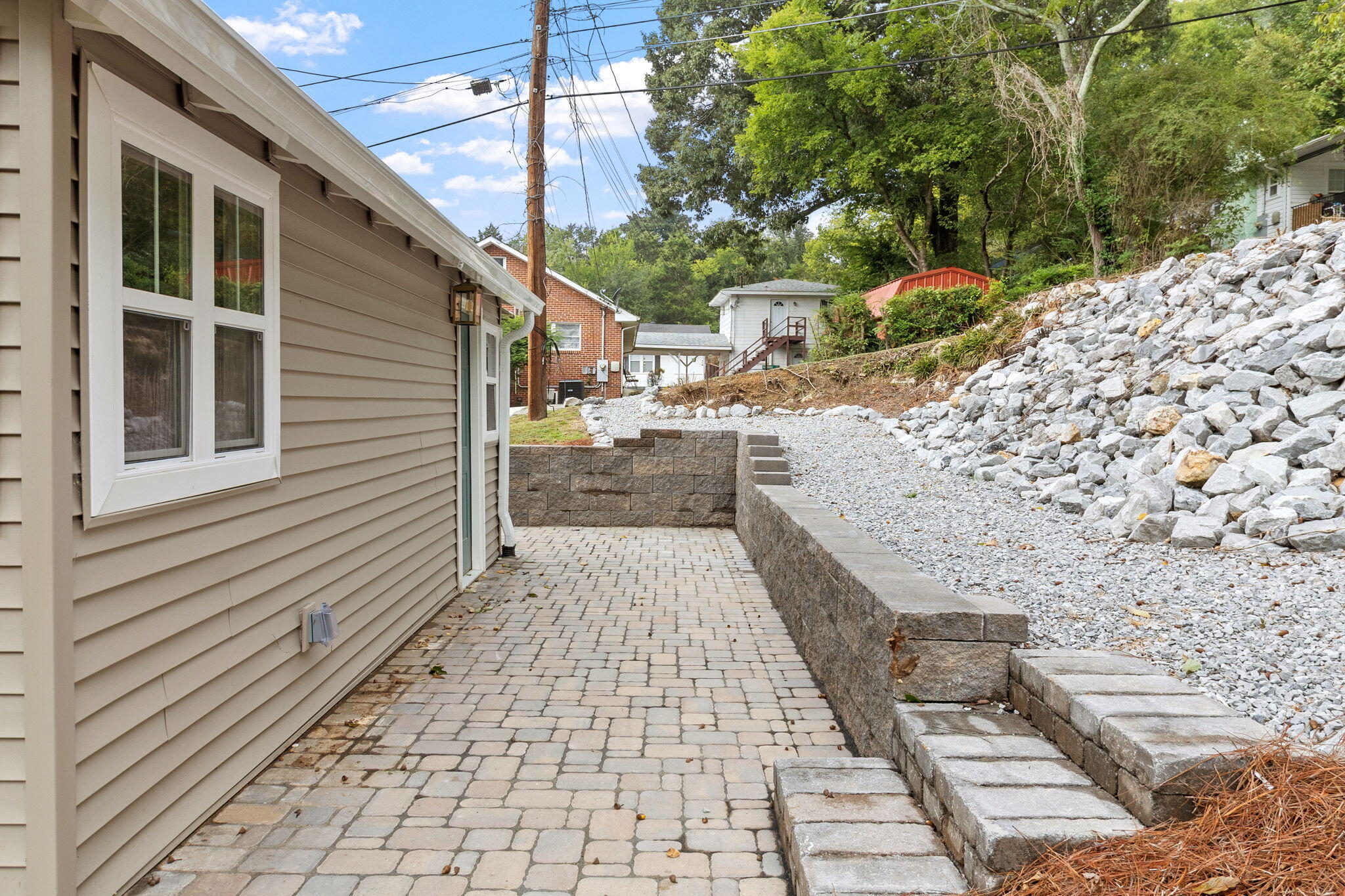 805 Poindexter Avenue Property Photo 31