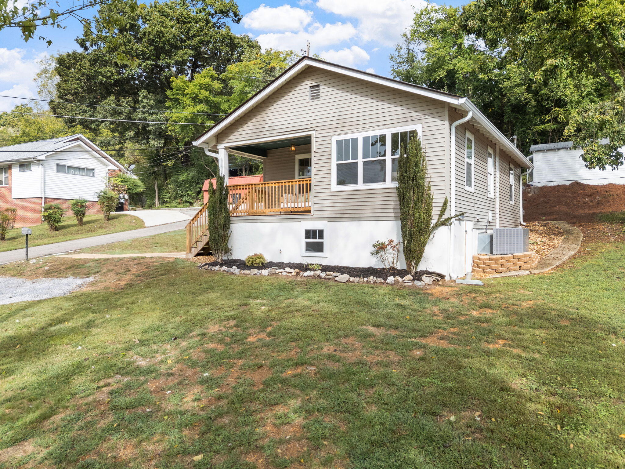 805 Poindexter Avenue Property Photo 33