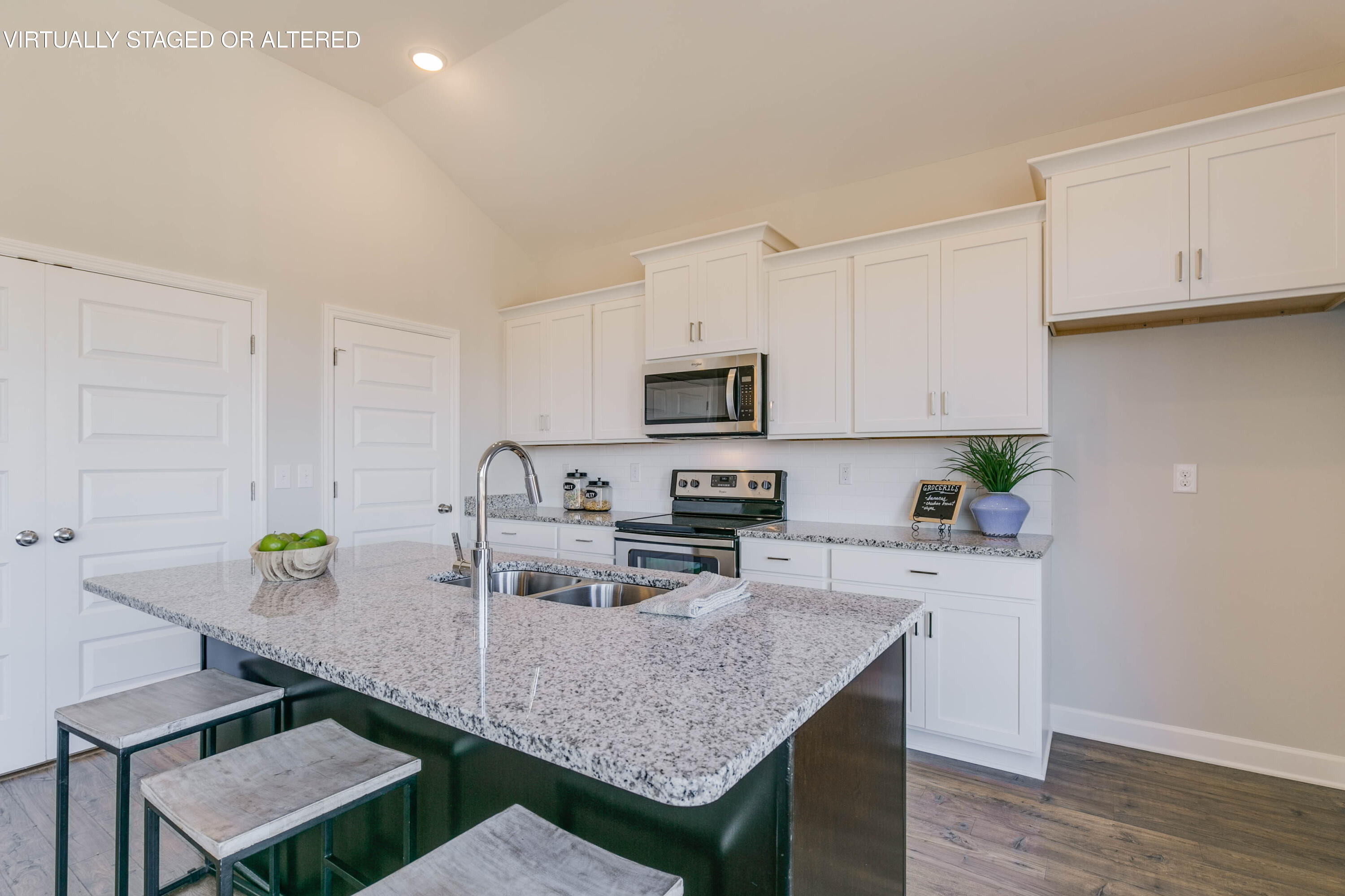987 Fortitude Trail Property Photo 41