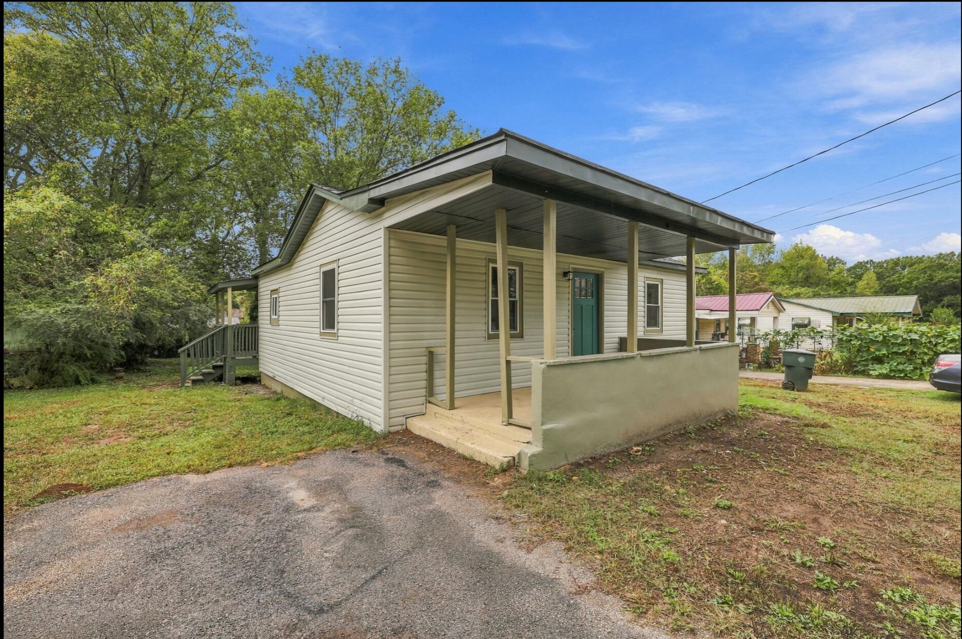 1006 E 30th Street Property Photo 1