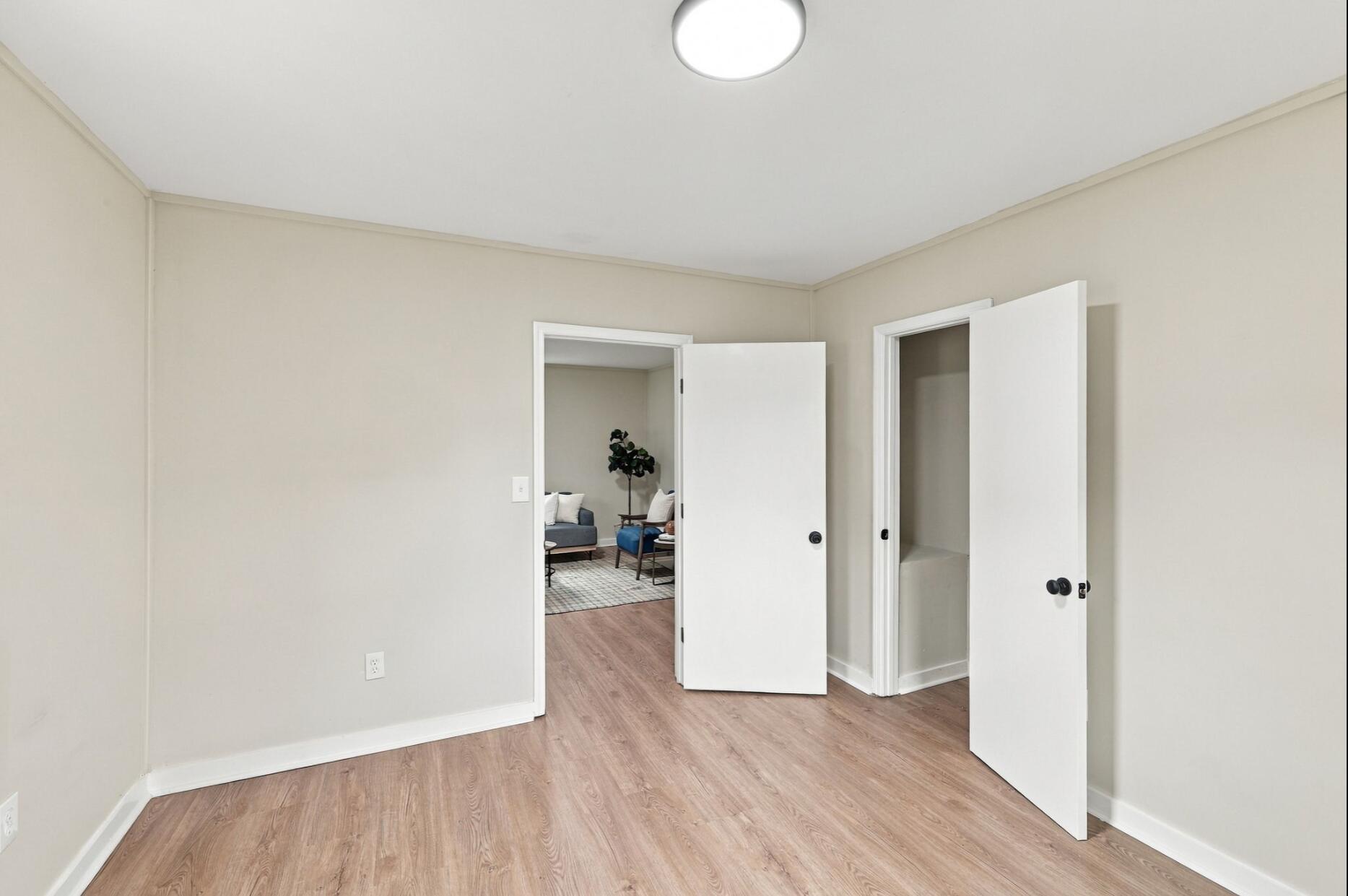 1006 E 30th Street Property Photo 19