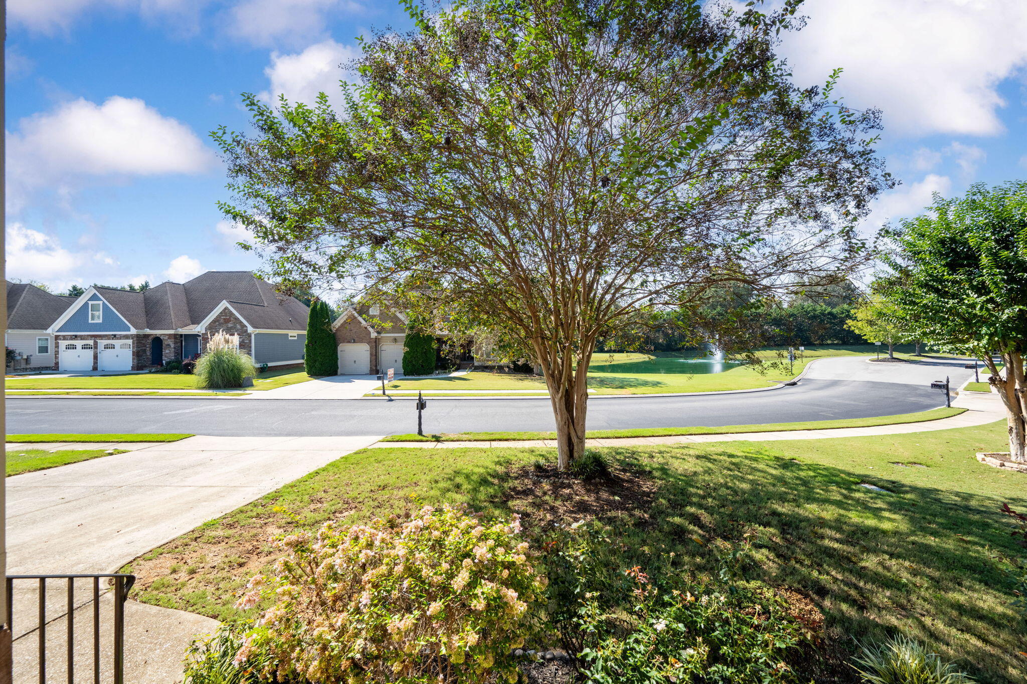 8557 Seven Lakes Drive Property Photo 6