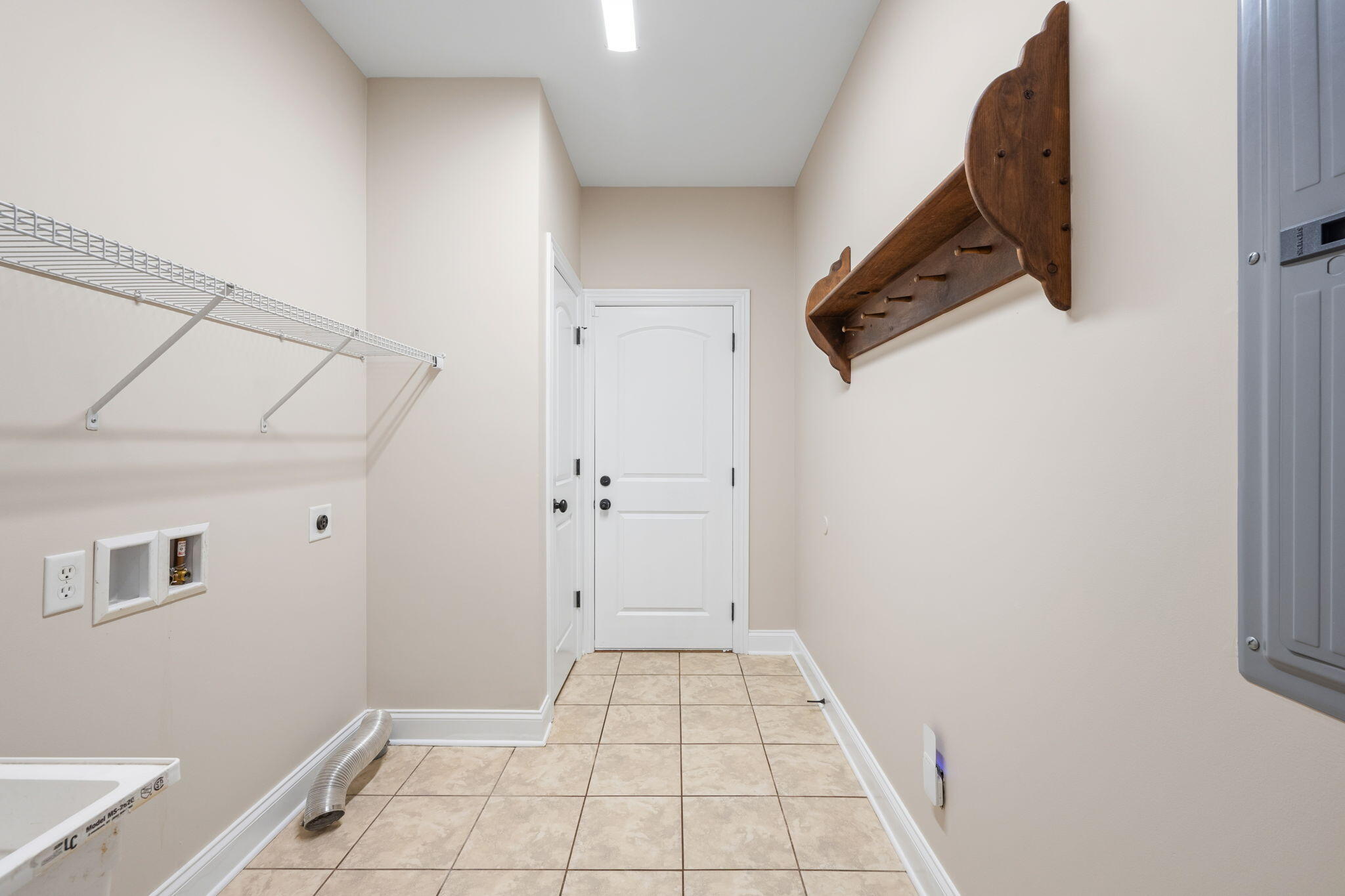 8557 Seven Lakes Drive Property Photo 30